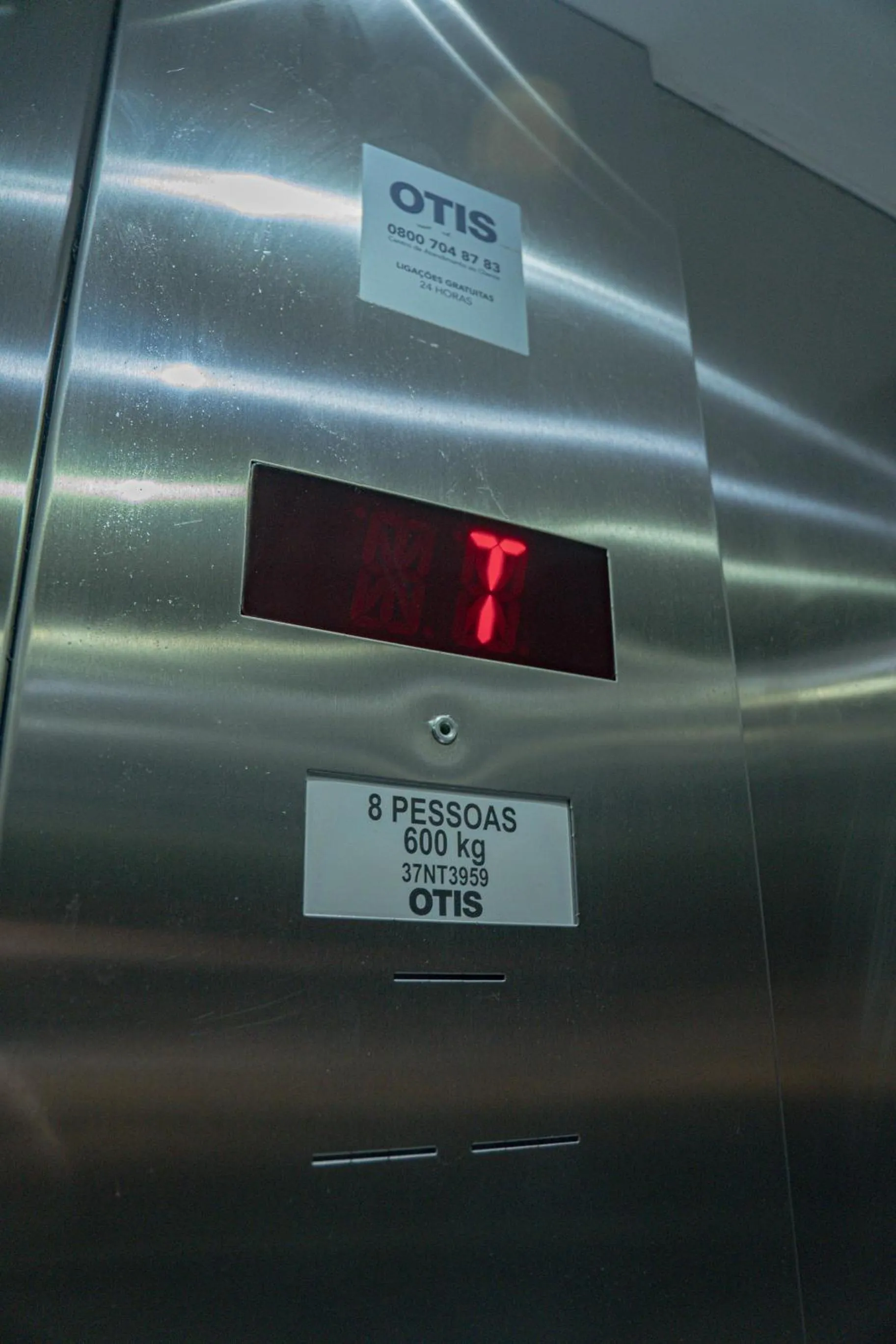 elevator in Hotel Porto Napolis