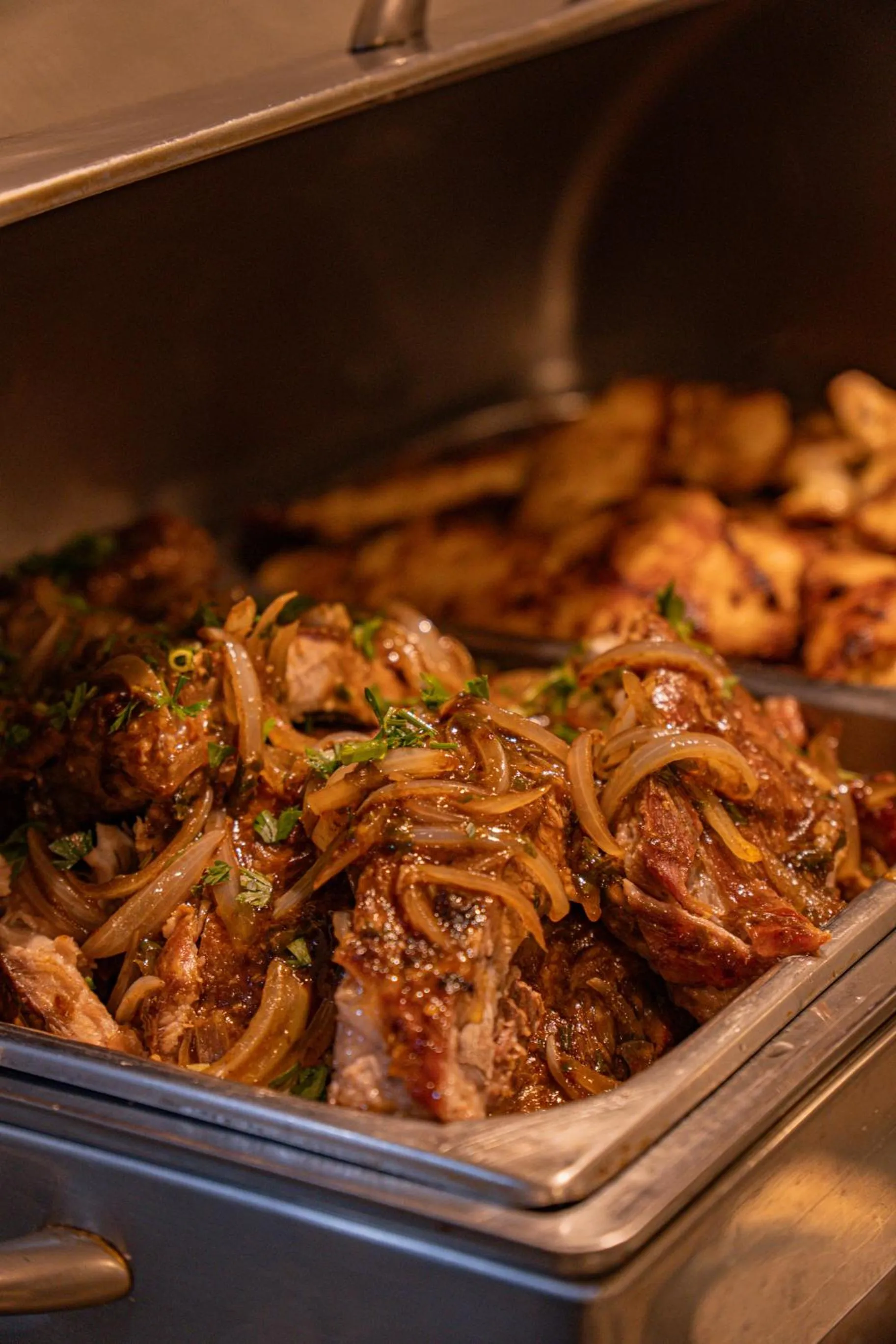 Restaurant/places to eat in Hotel Porto Napolis