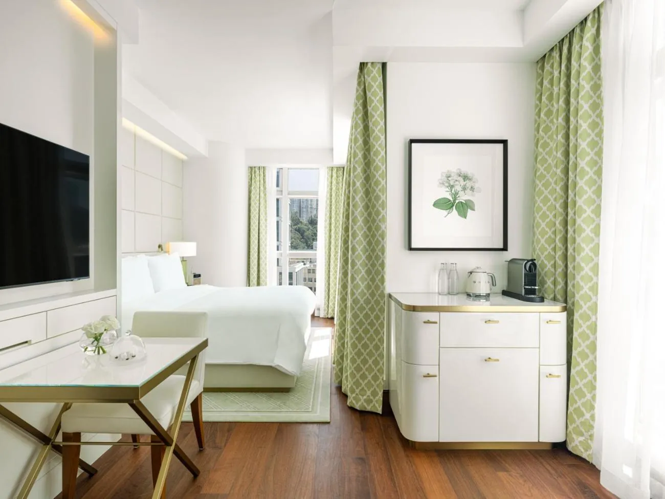 Bedroom, Bed in Lanson Place Causeway Bay, Hong Kong