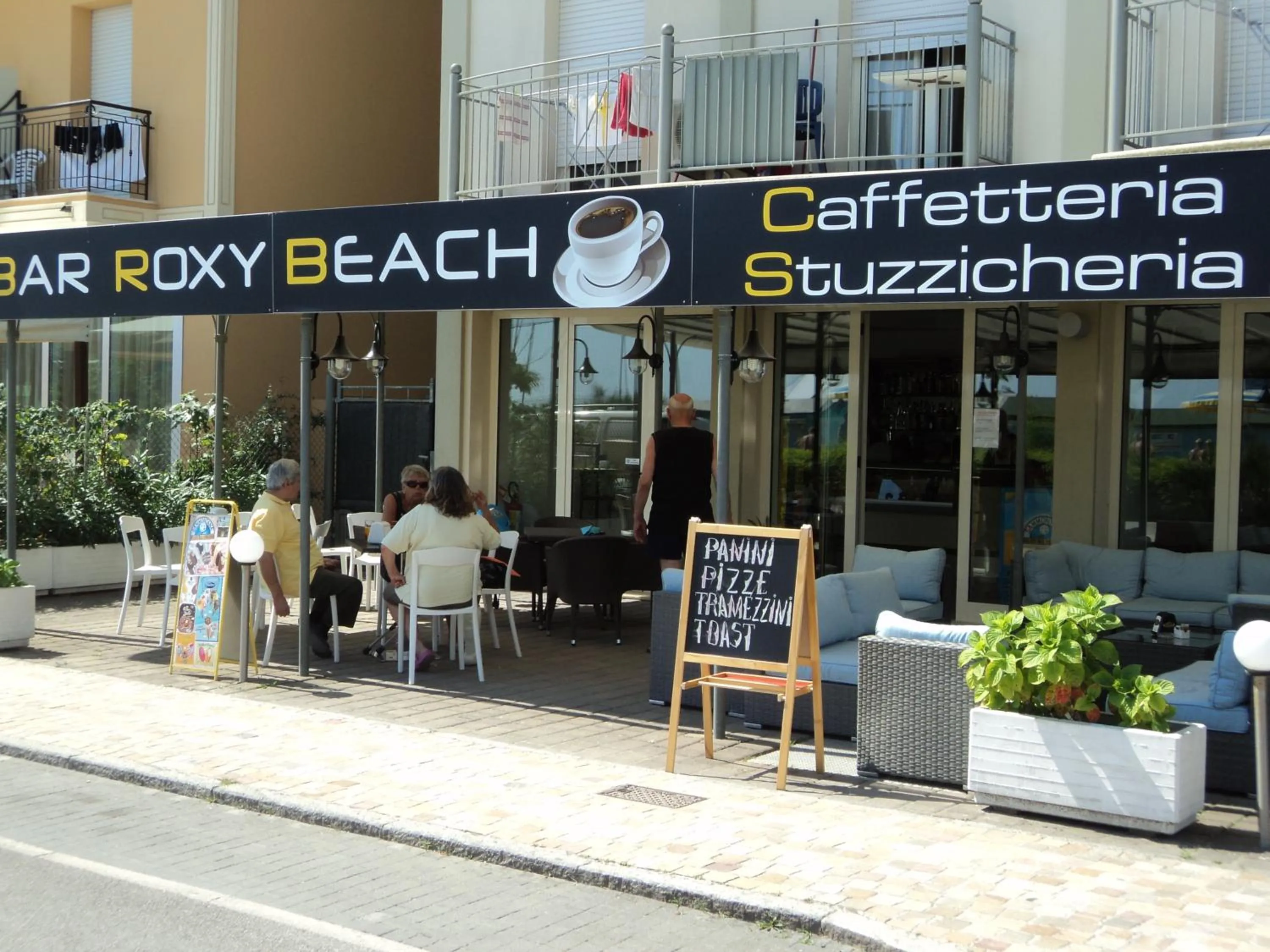 Patio in Residence Roxy