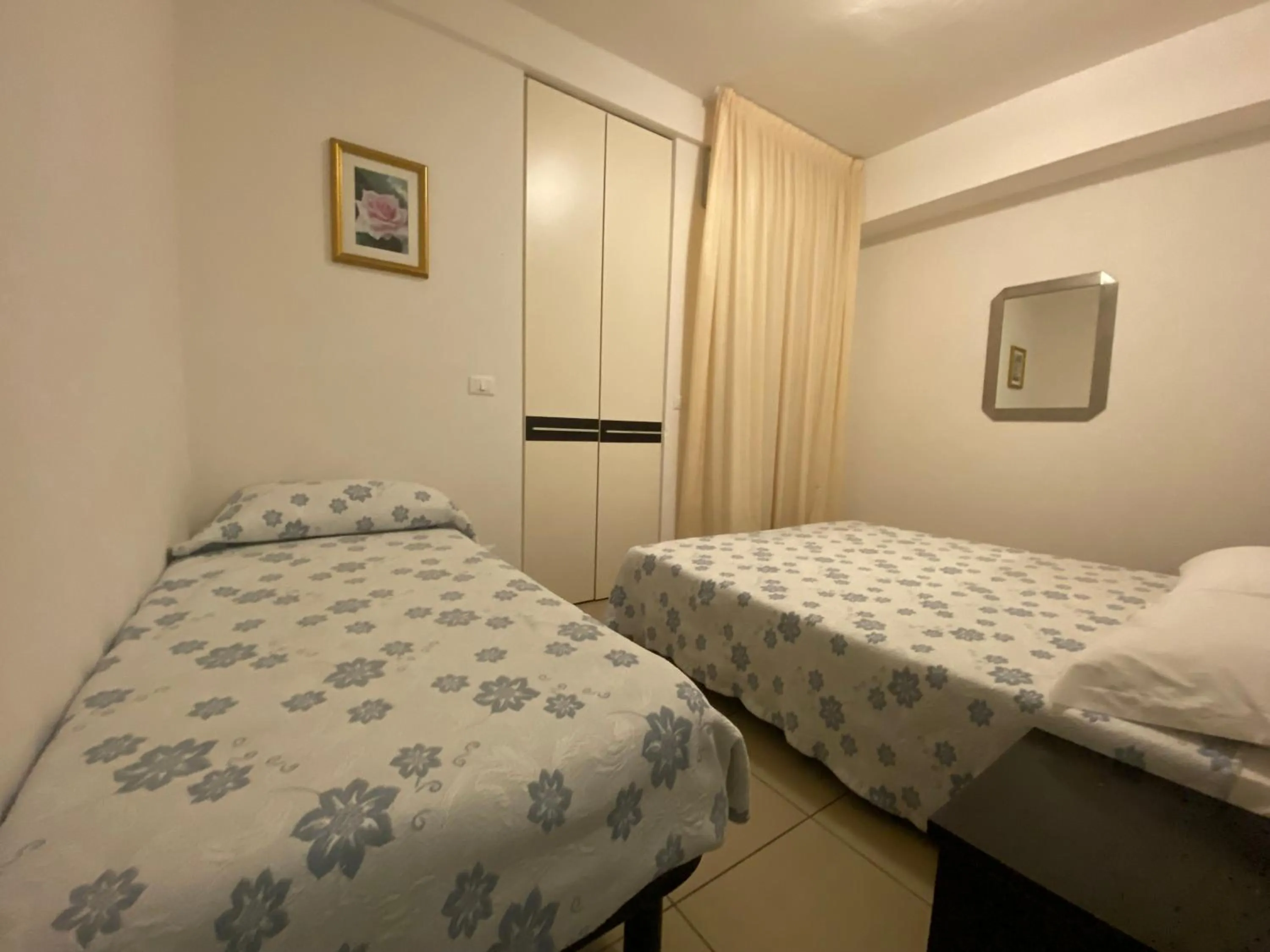 Bed in Residence Roxy