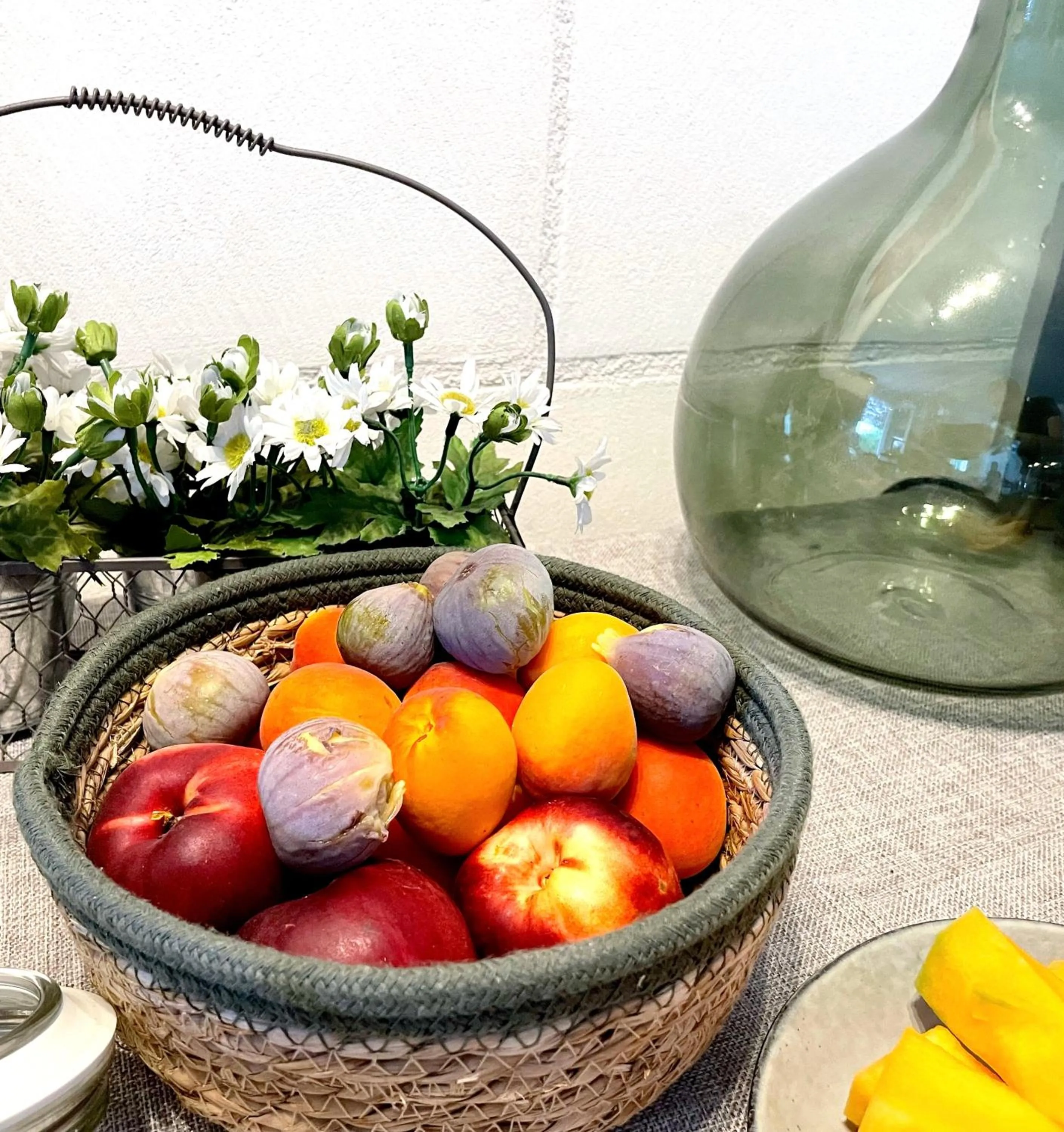 Breakfast in Mas des Marguerites