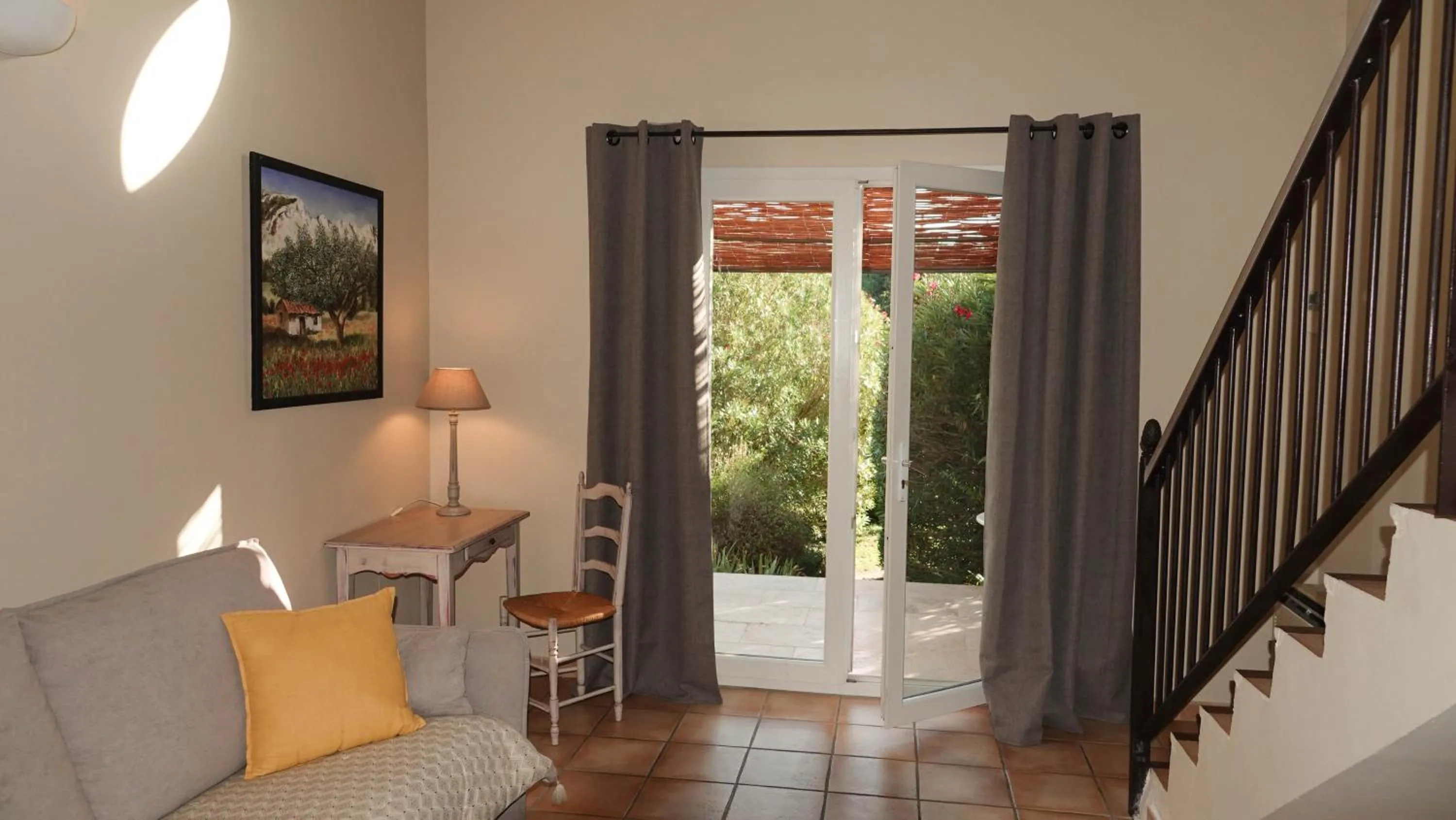 Photo of the whole room in Mas des Marguerites