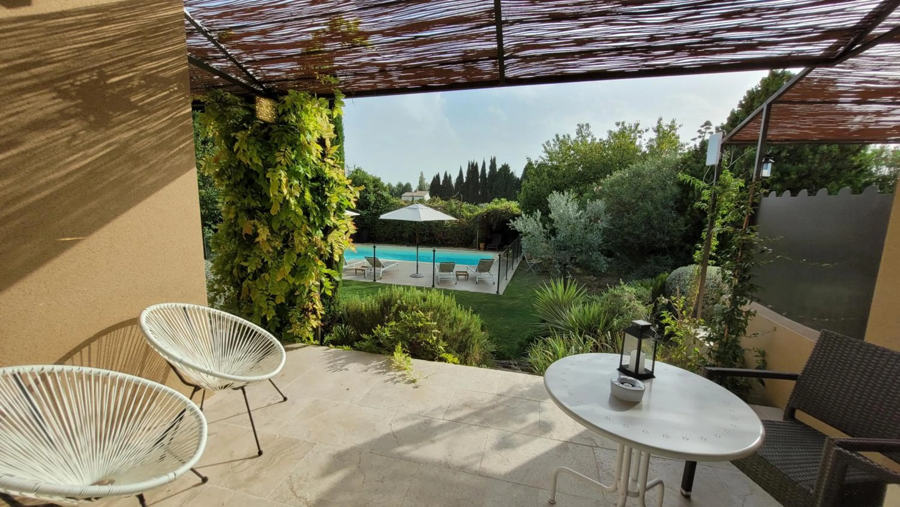 Patio in Mas des Marguerites