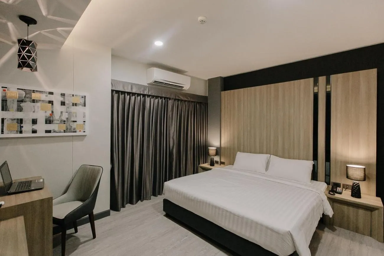 Bed in Arista Hotel Ubon