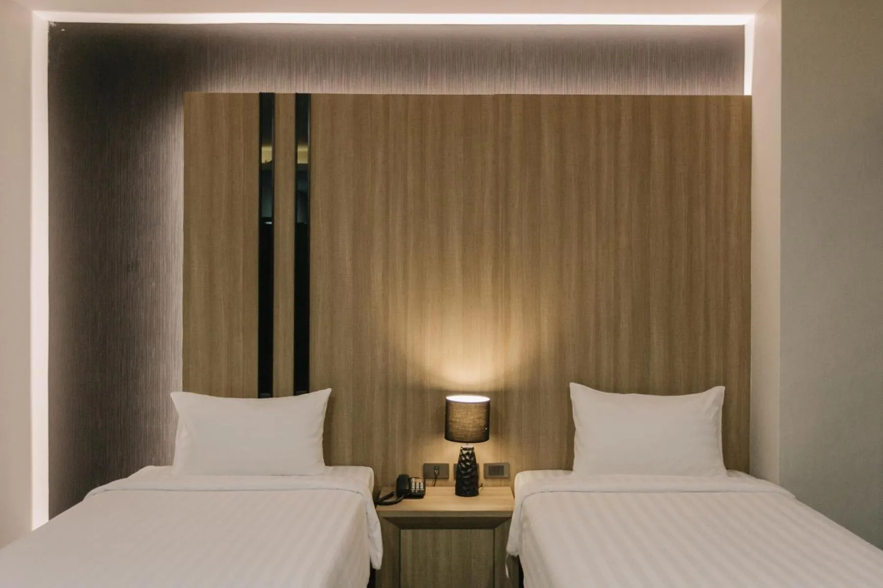 Bed in Arista Hotel Ubon