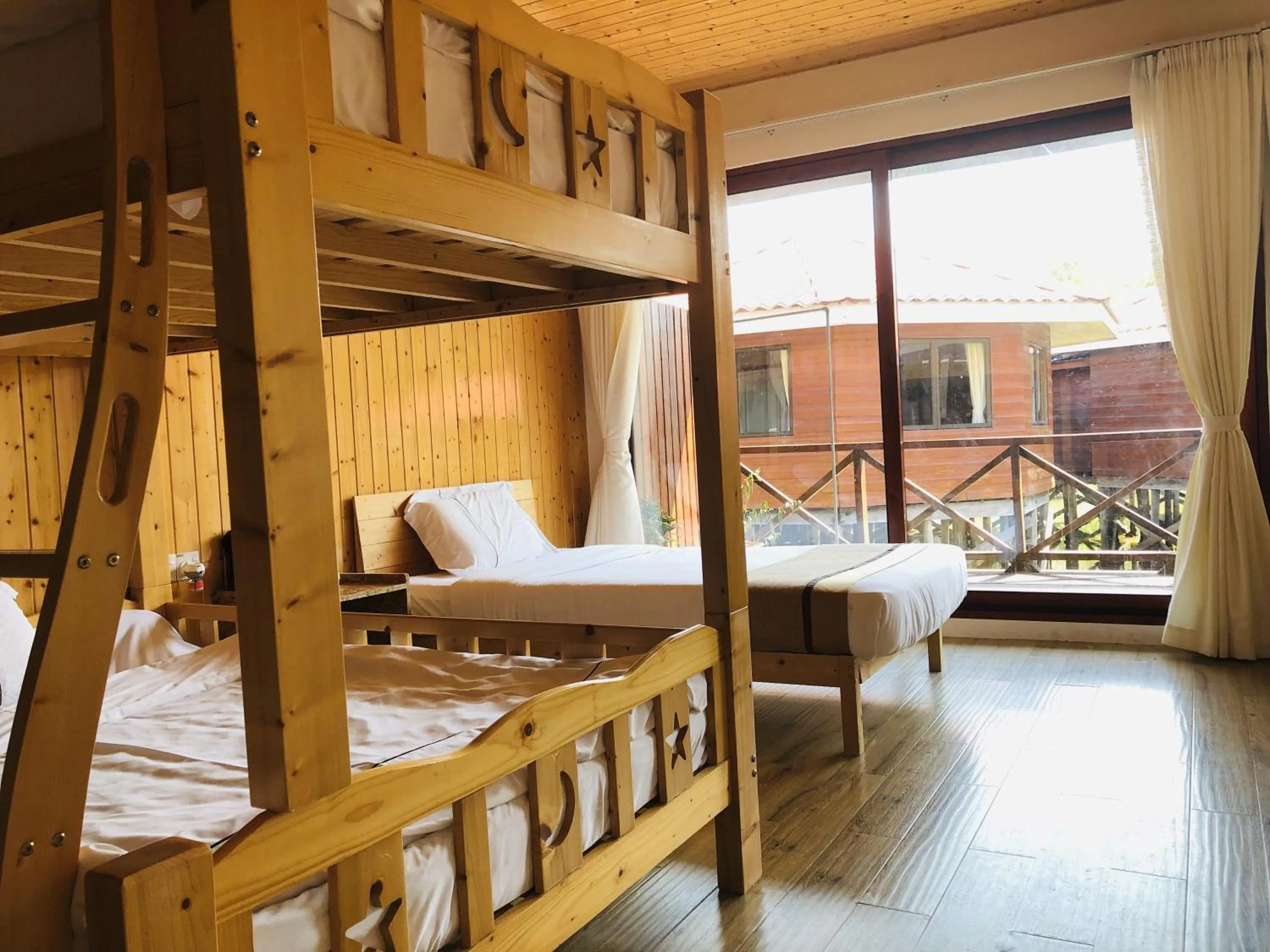 bunk bed, Bed in Gayang Friendly Water House Homestay