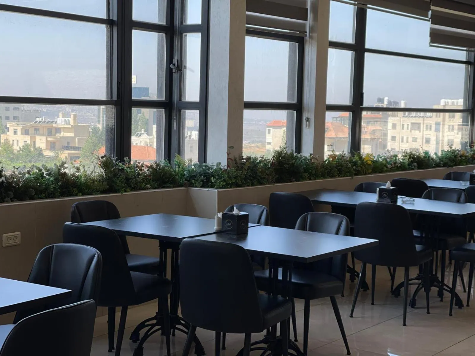 Caesar Hotel Ramallah