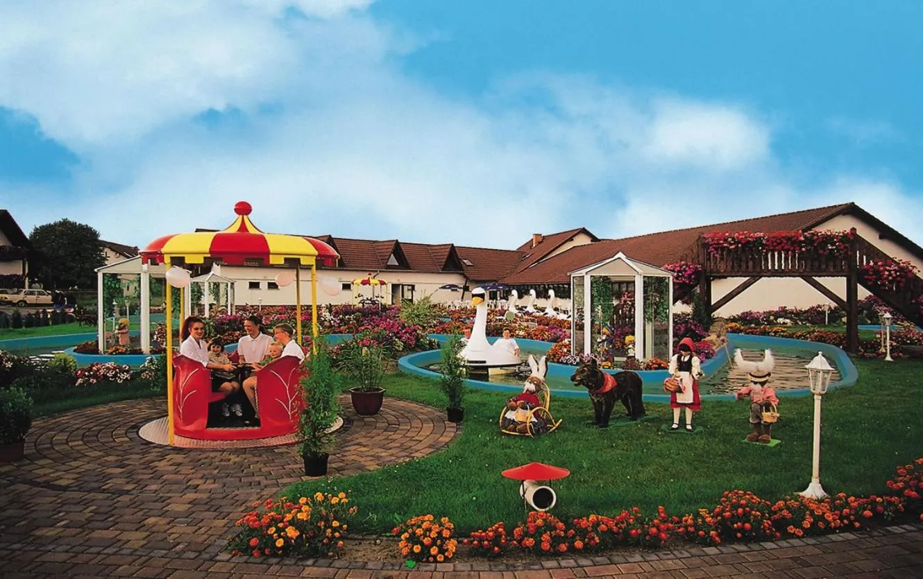 Property building in Landgasthof & Hotel Waldow