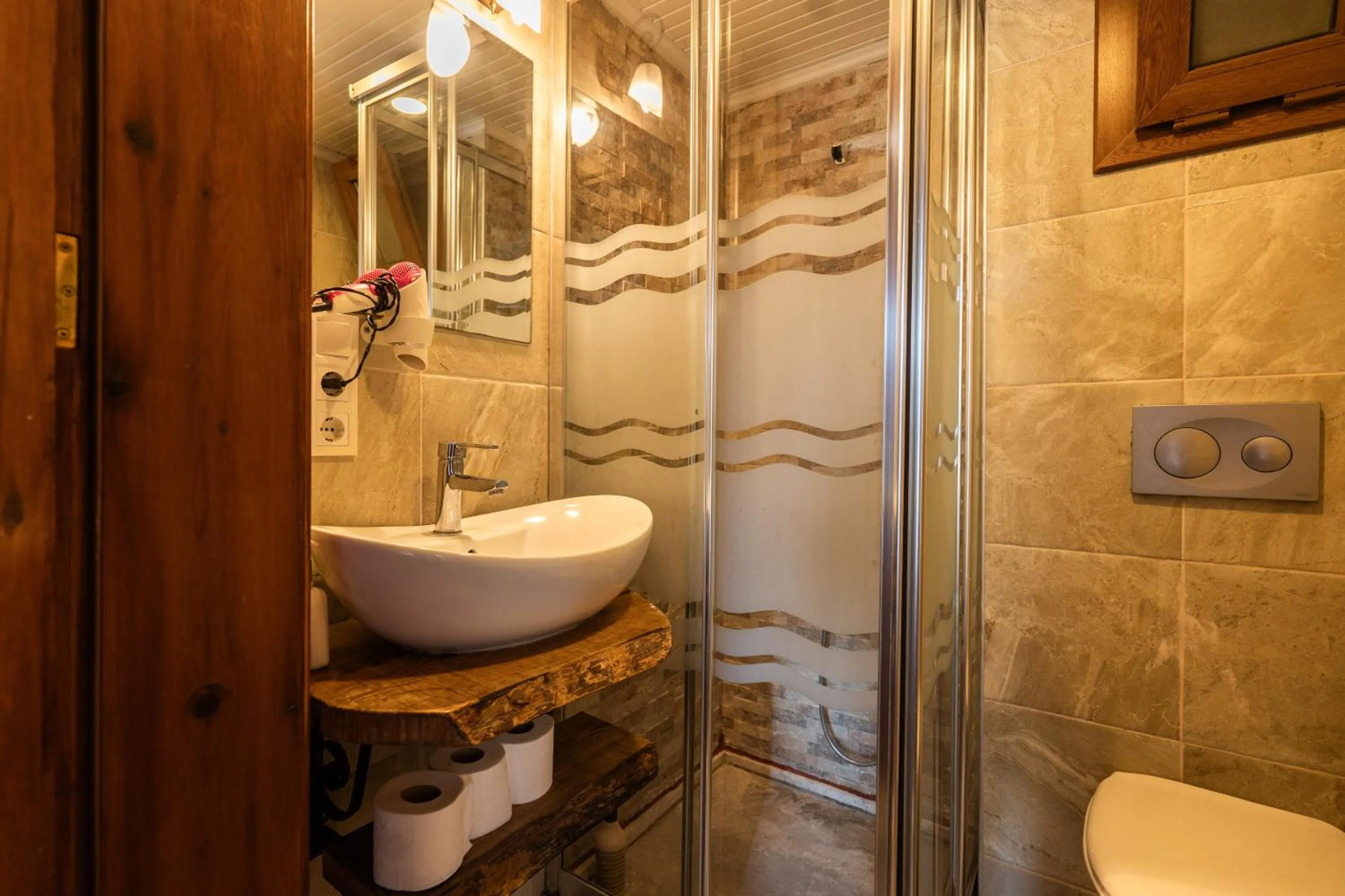 Toilet in Amazon Petite Palace