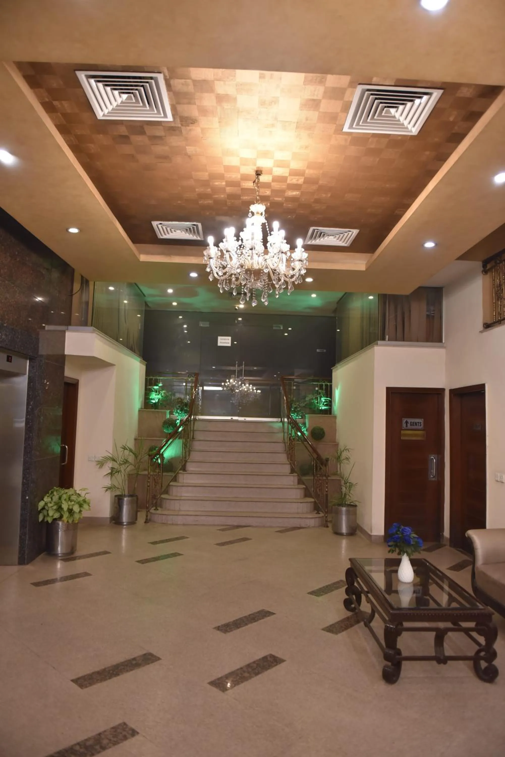 Lobby or reception in Shalimar Tower Hotel Lahore