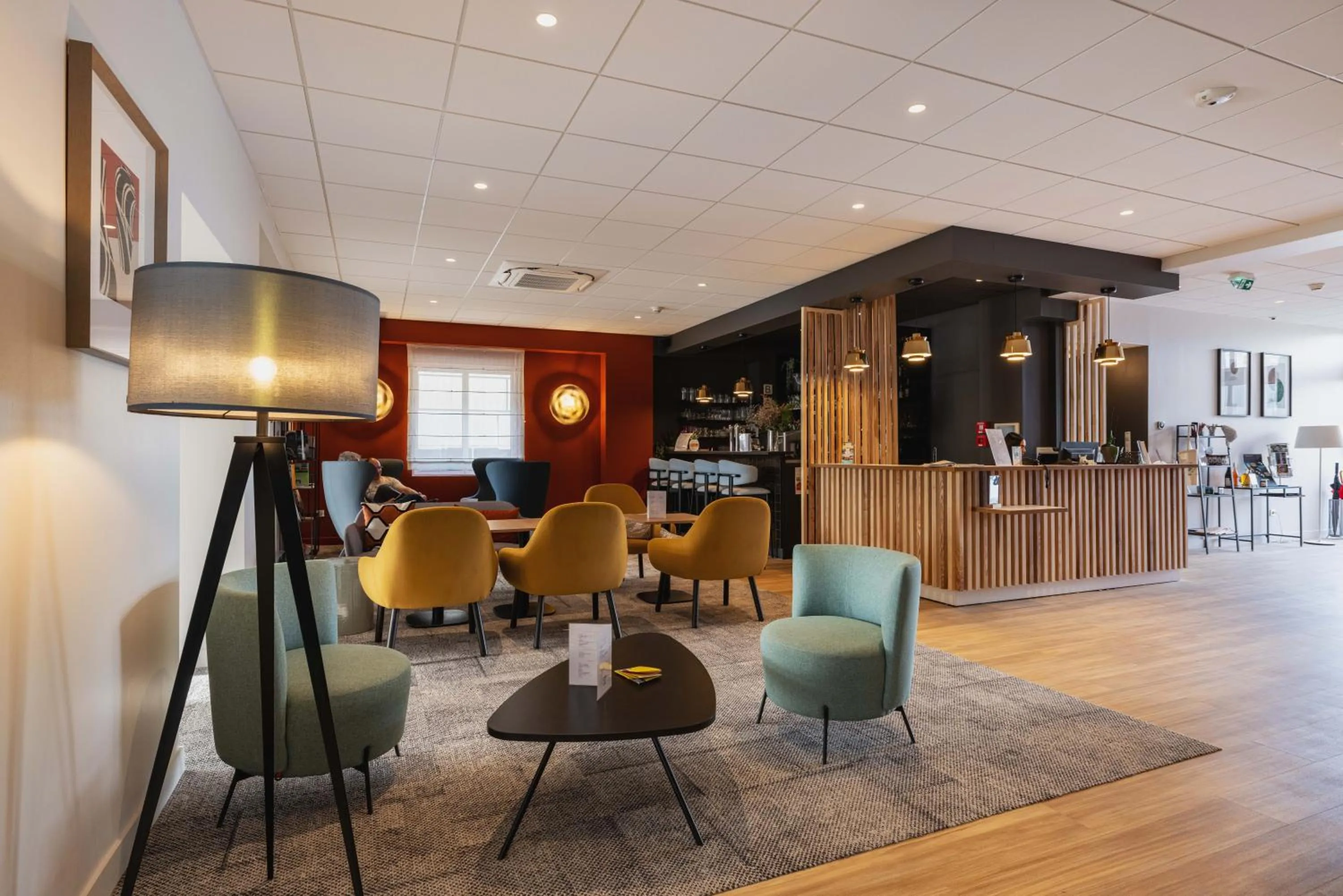 Property building in The Originals Boutique, Hôtel Le Pariou, Issoire