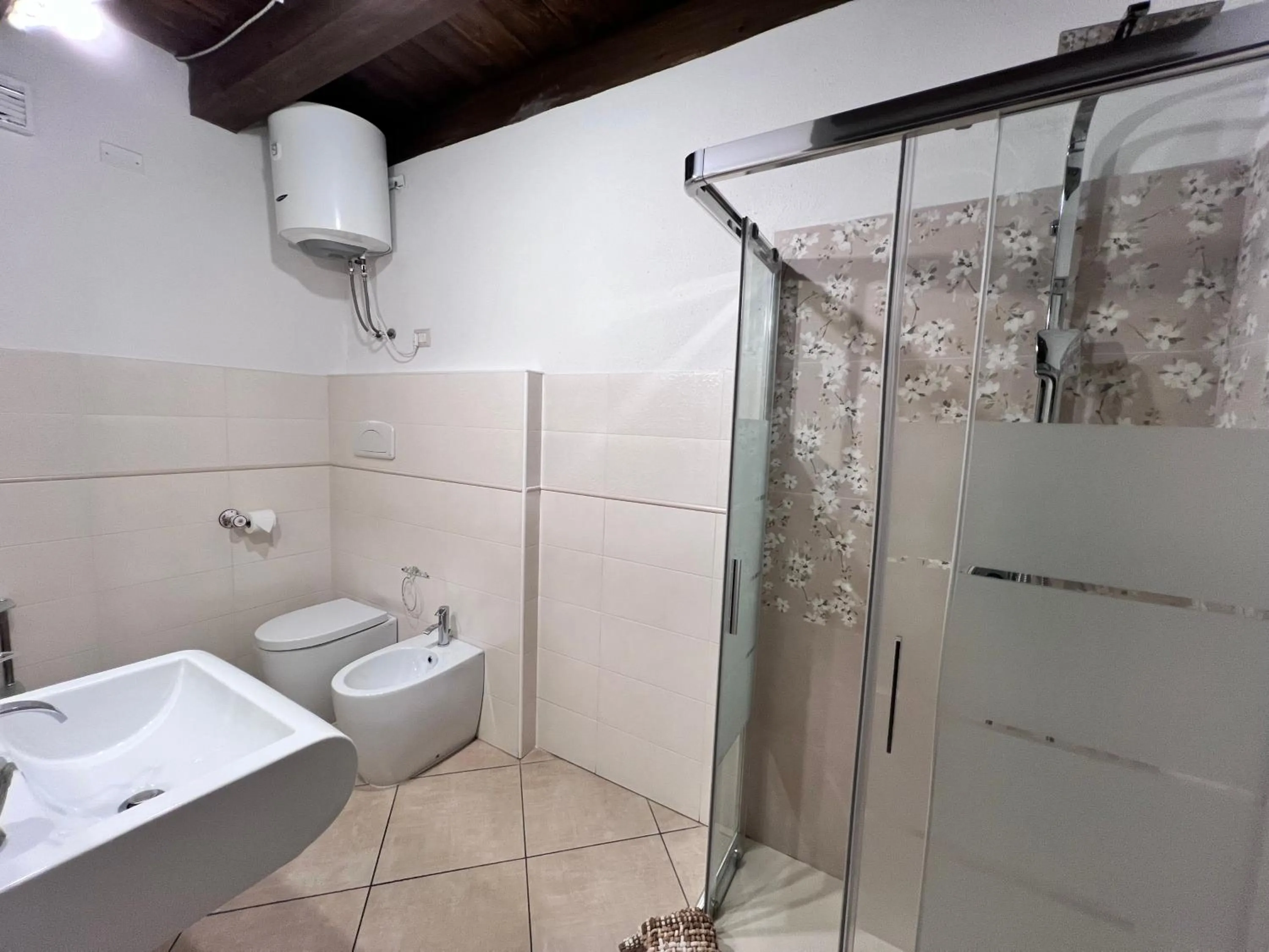 L'Antica Torre Caralis Holiday