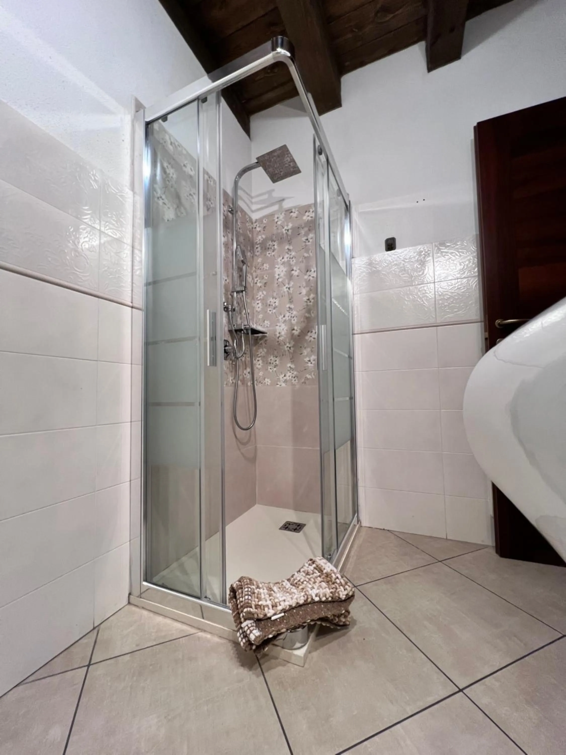 L'Antica Torre Caralis Holiday