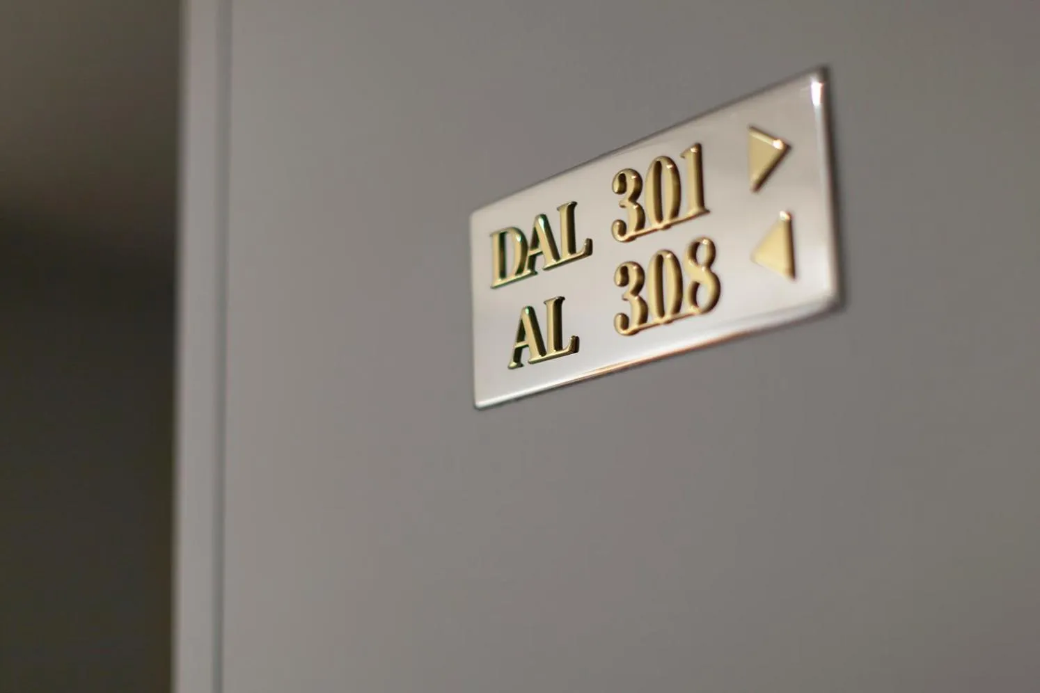 Text overlay in Hotel dei Gonzaga