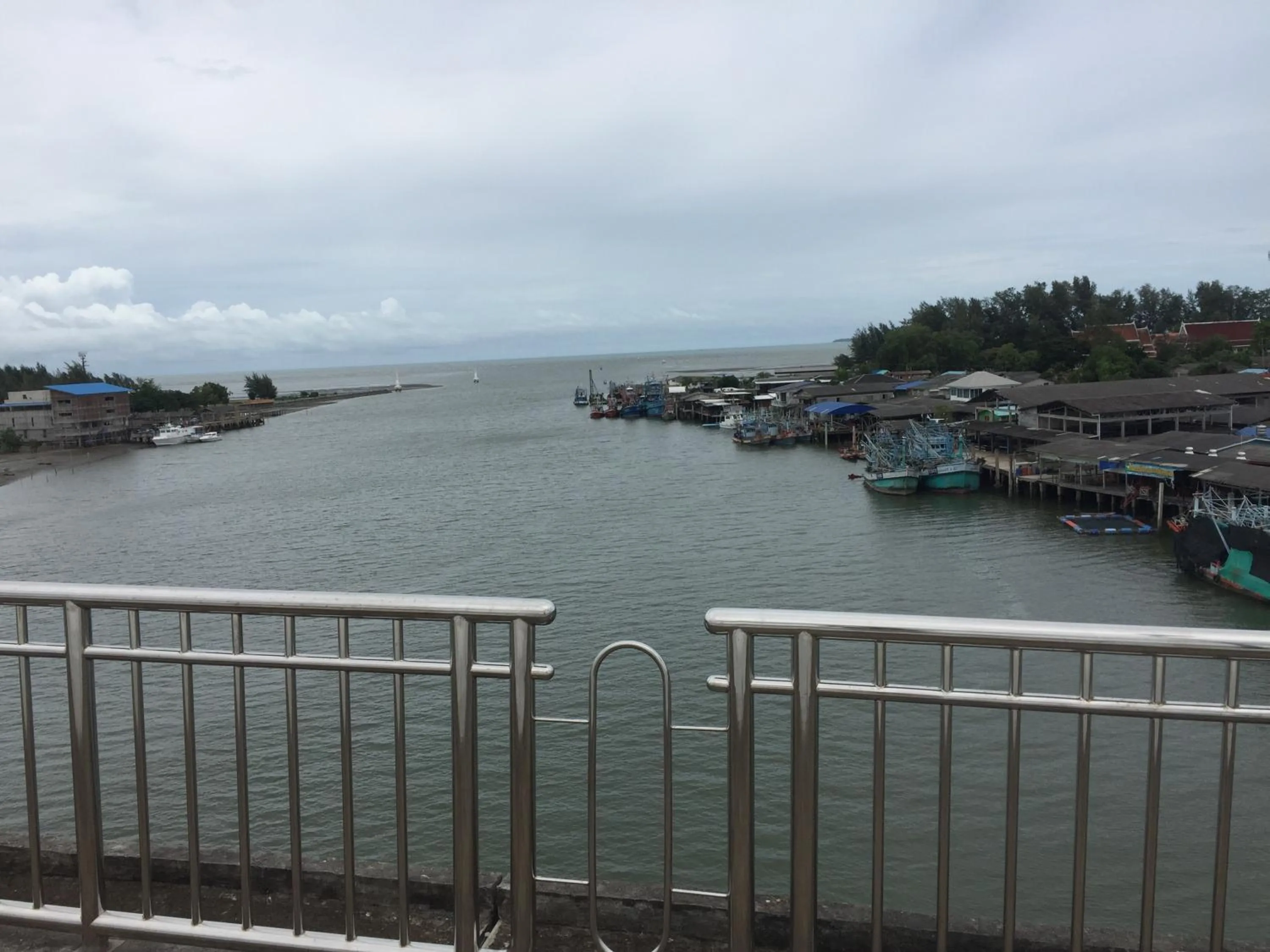 SMILE HOME GUESTHOUSE