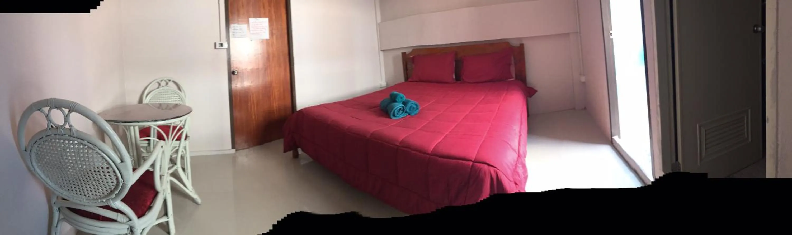 Photo of the whole room, Bed in SMILE HOME GUESTHOUSE