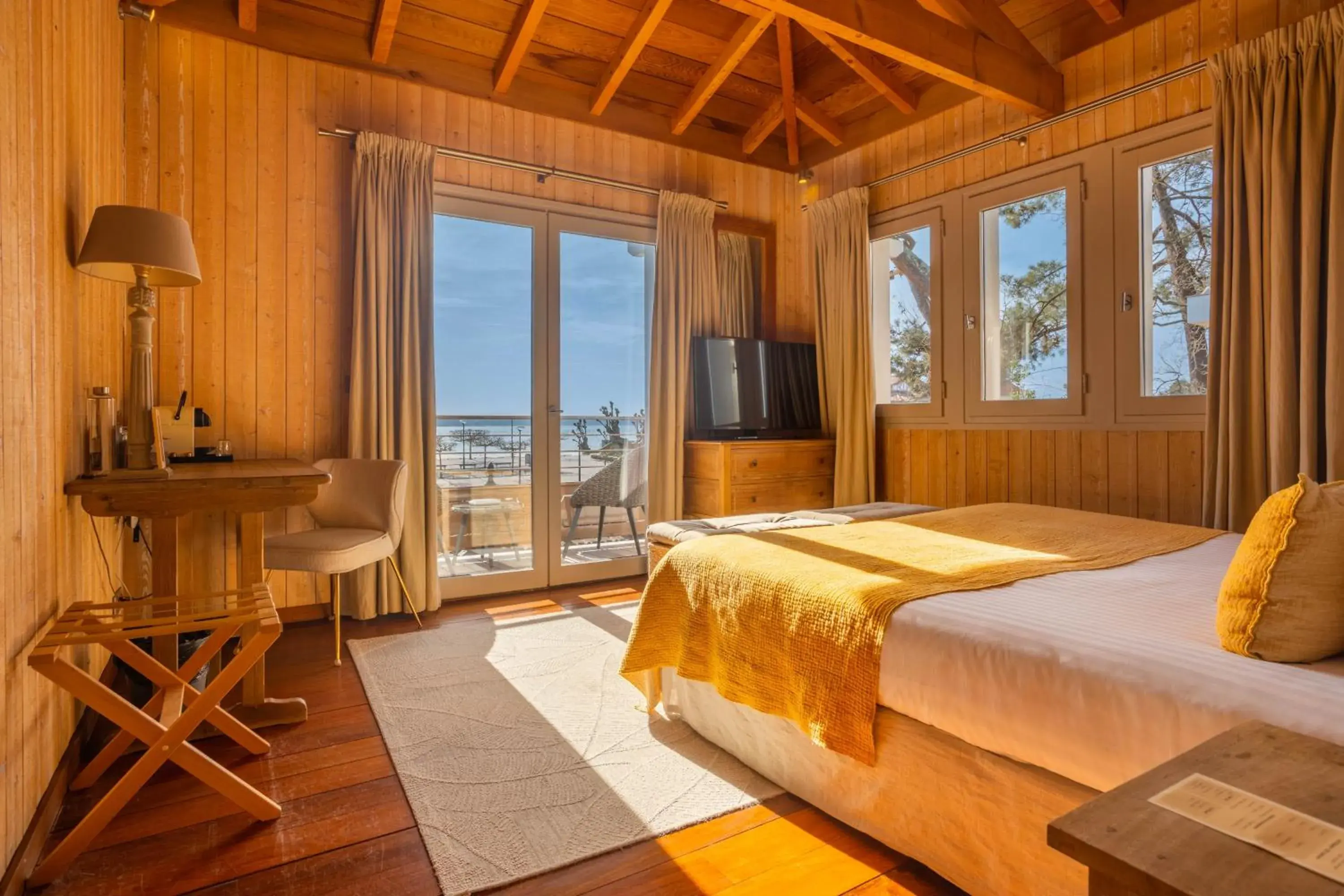 Prestige Room with Sea View in Hôtel Côté Sable Prestige Room with Sea View in Hôtel Côté Sable