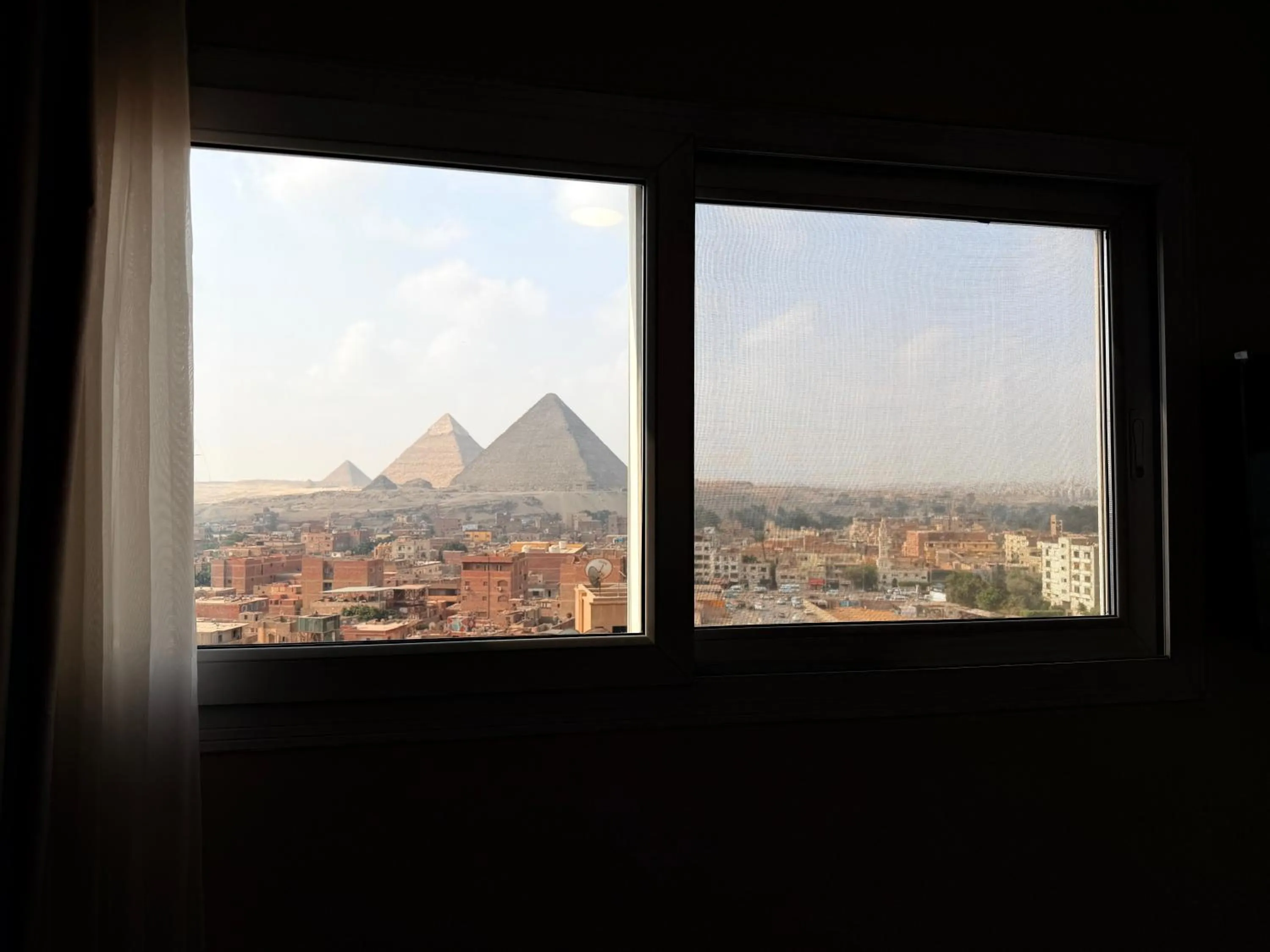 Eco green pyramids hotel