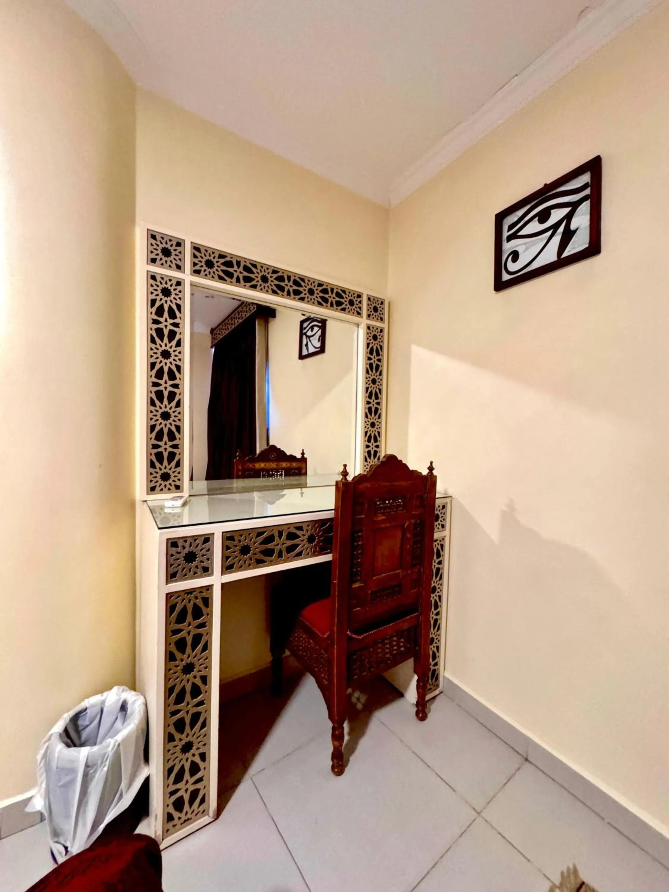 Living room in PYRAMIDS TOWER Inn