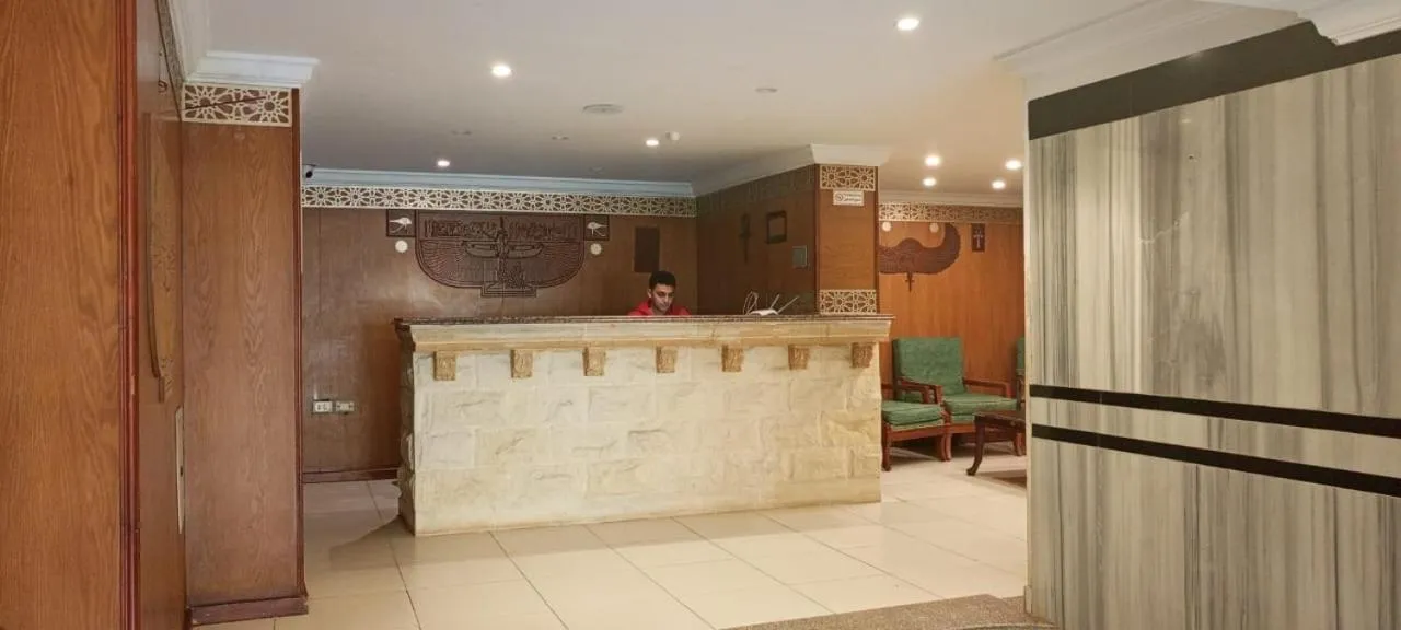 Eco green pyramids hotel