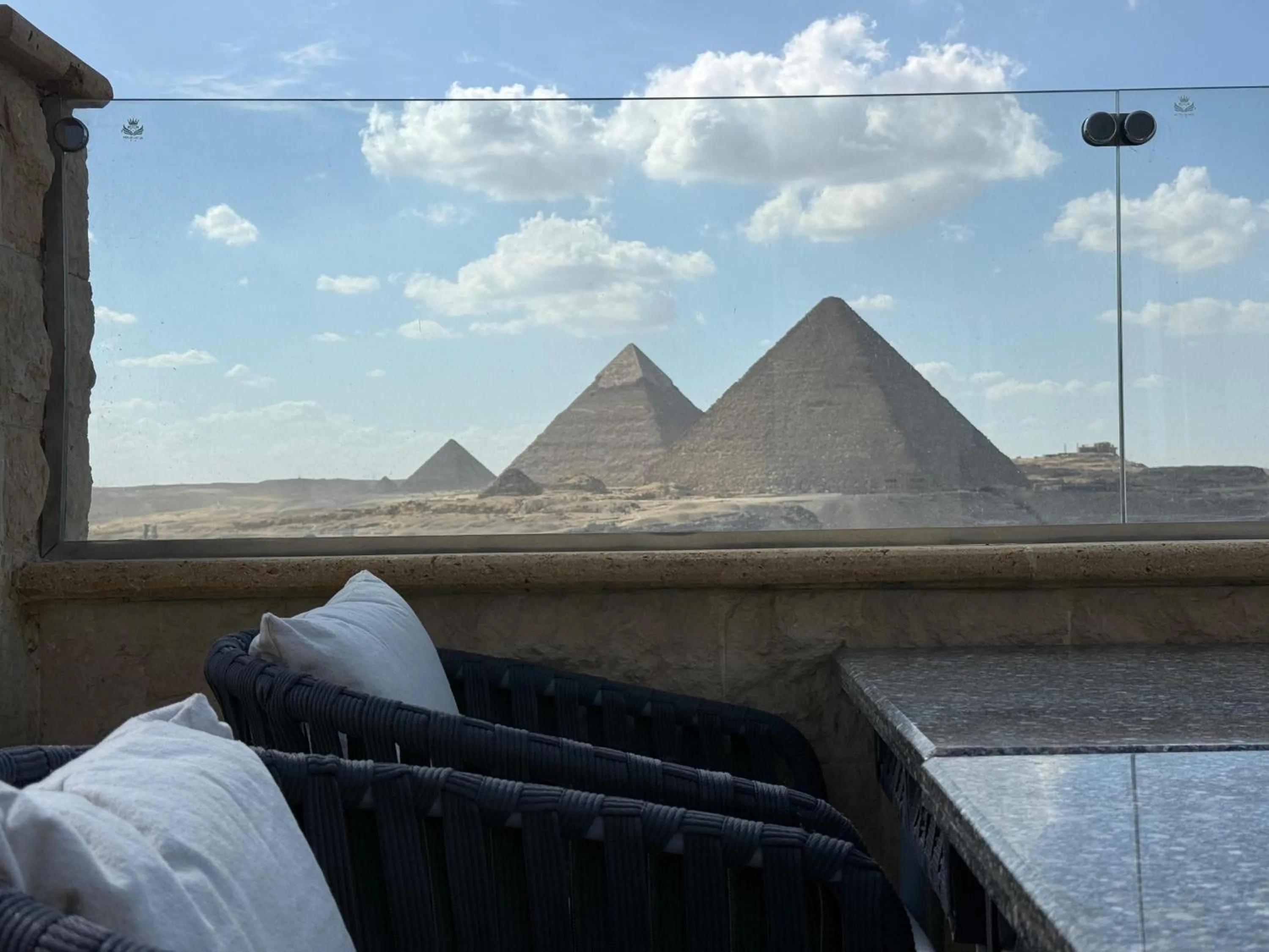 Eco green pyramids hotel