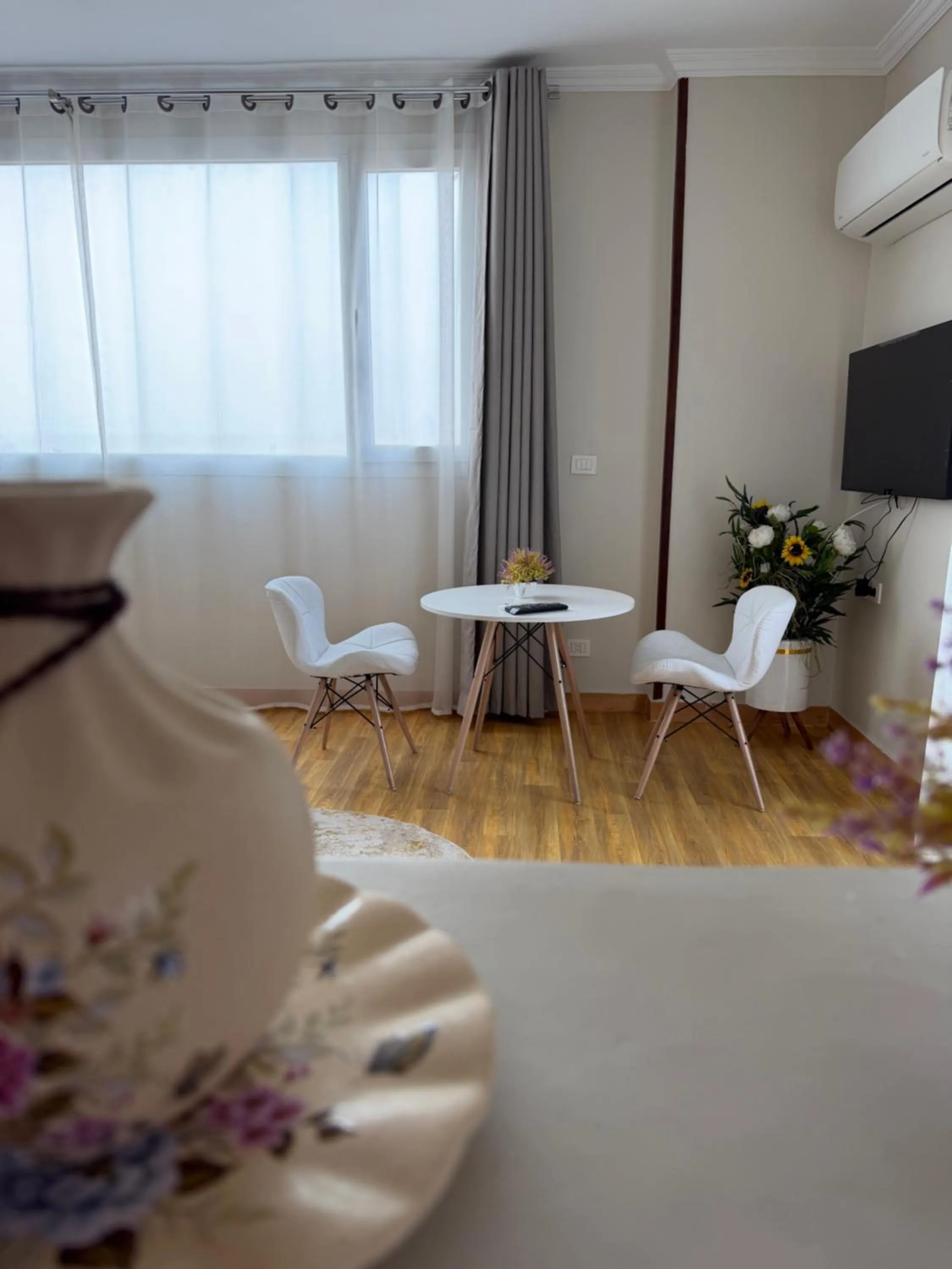 Eco green pyramids hotel