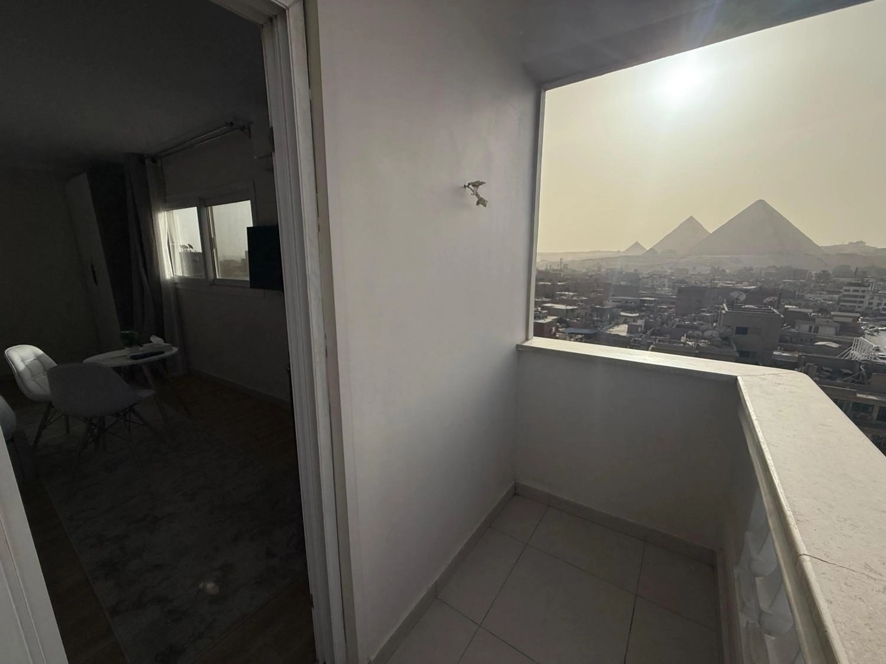 Eco green pyramids hotel