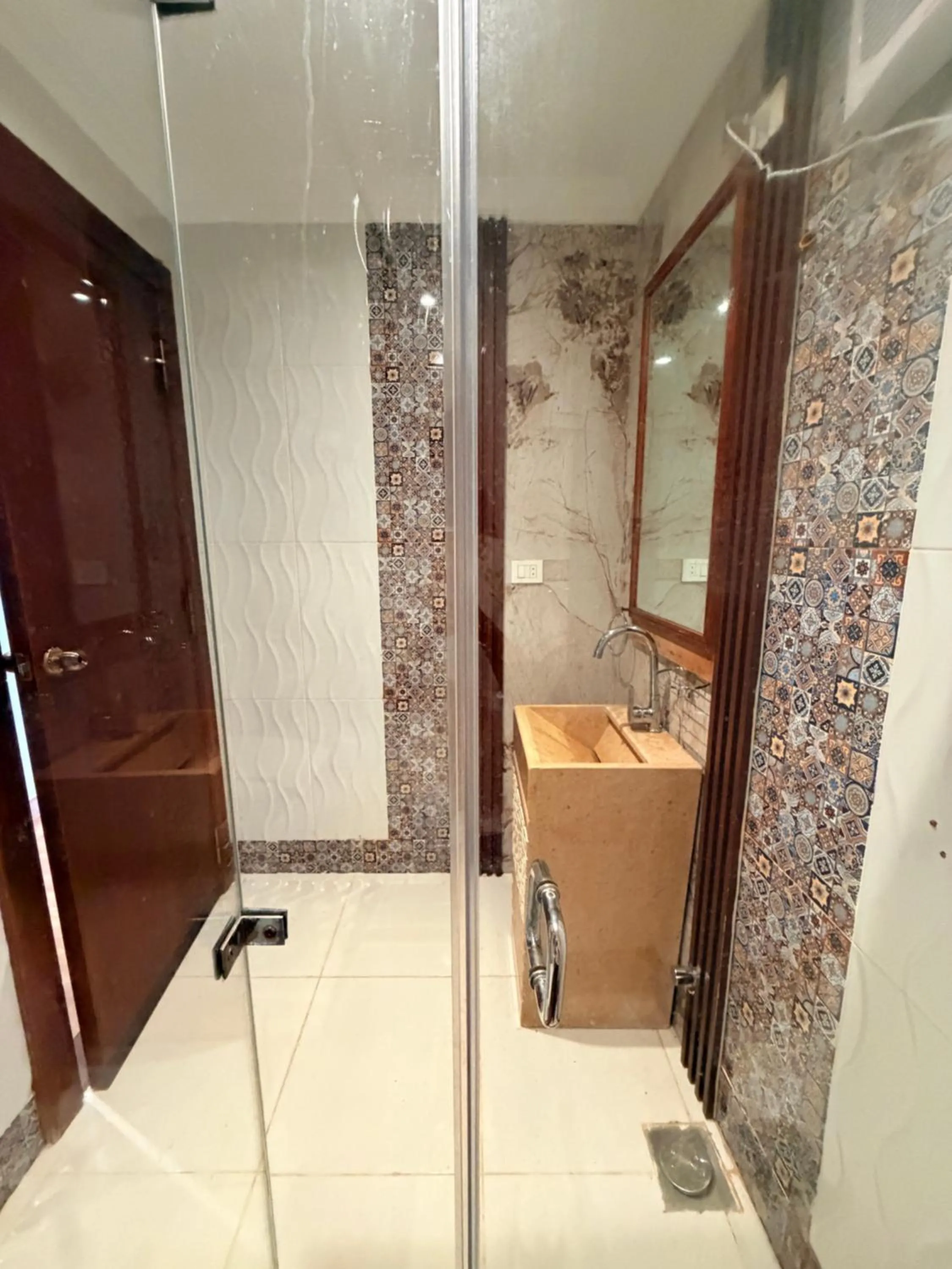 Eco green pyramids hotel