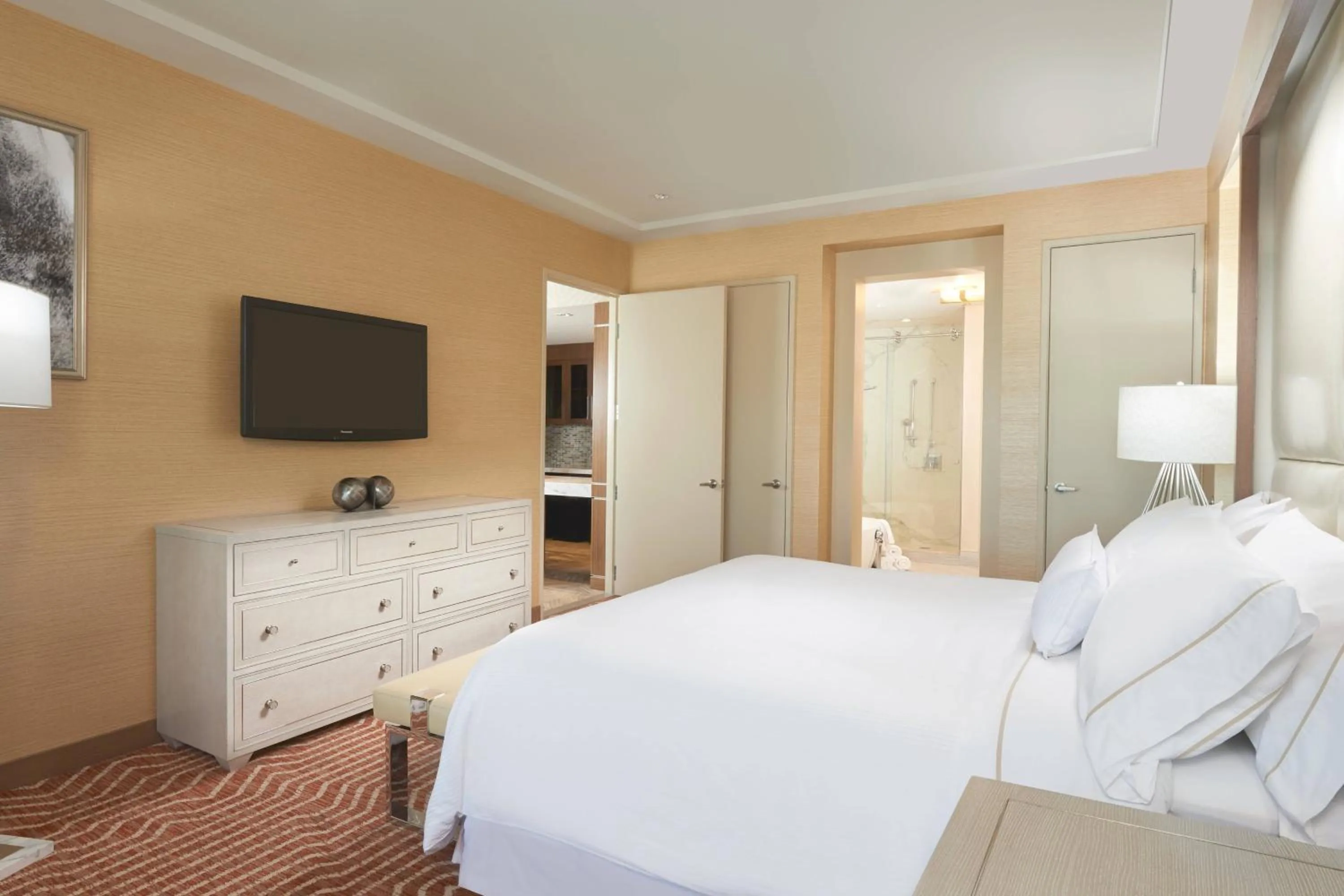 Bedroom, Bed in The Westin Las Vegas Hotel & Spa