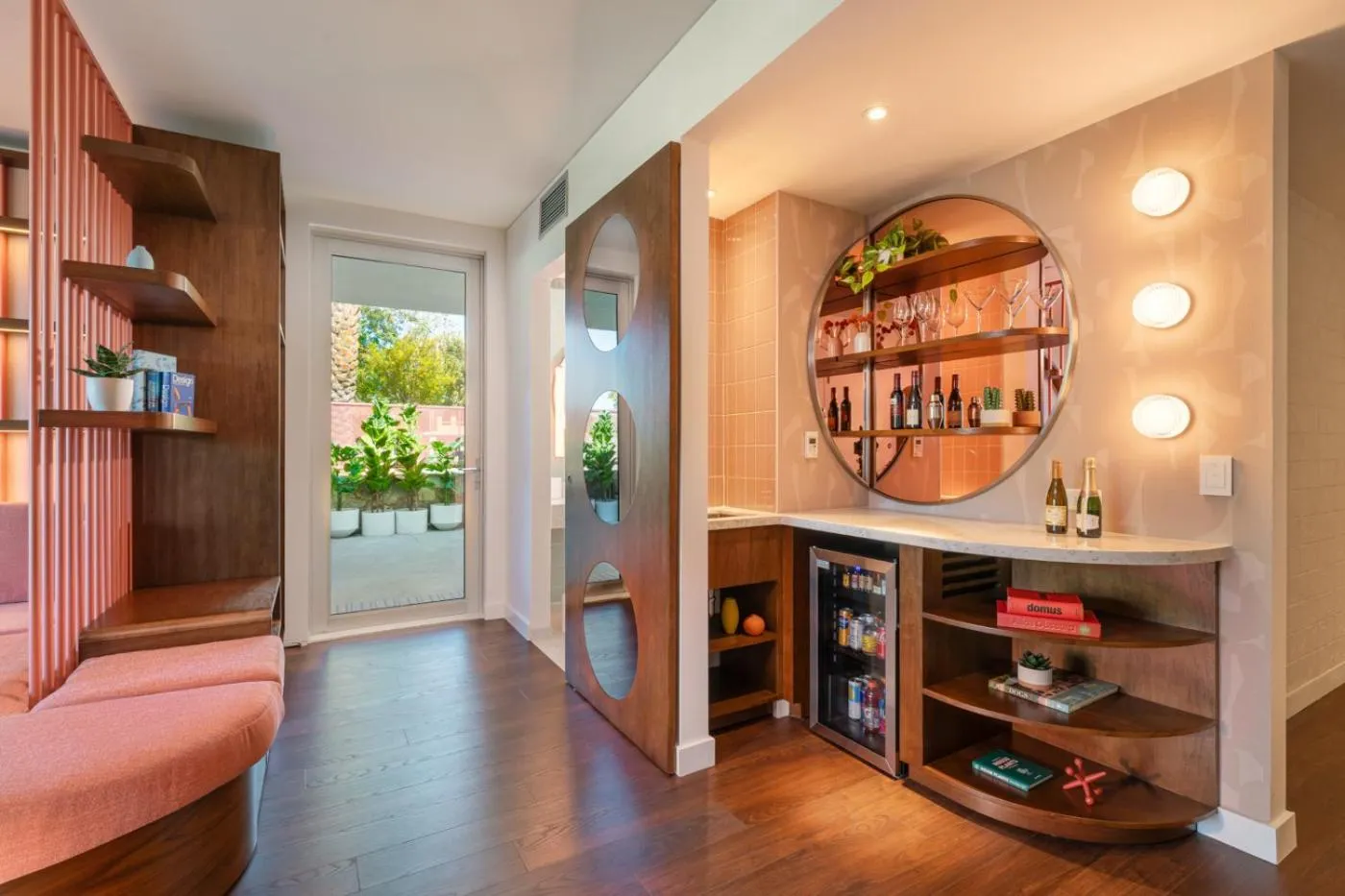 minibar in Hotel Valley Ho