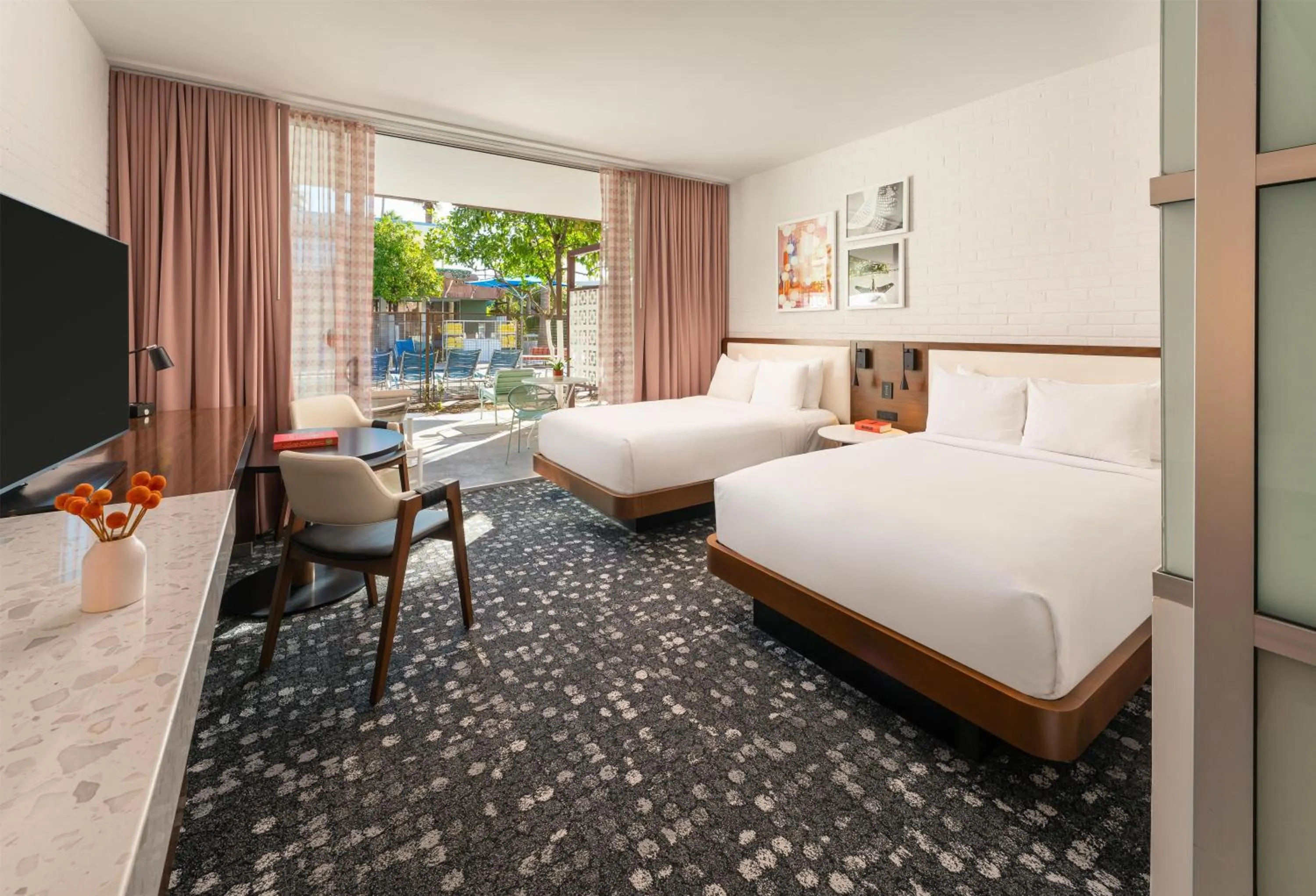 Bedroom, Bed in Hotel Valley Ho