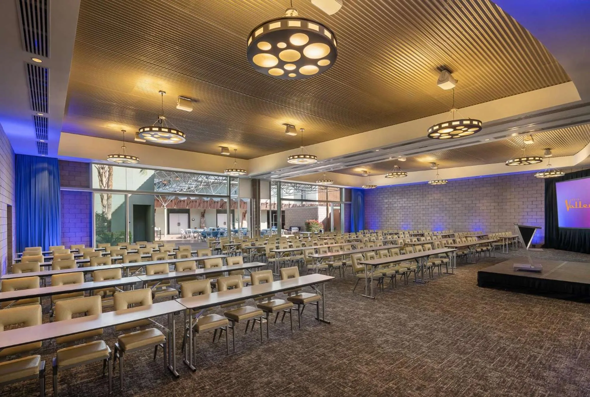 Banquet/Function facilities in Hotel Valley Ho