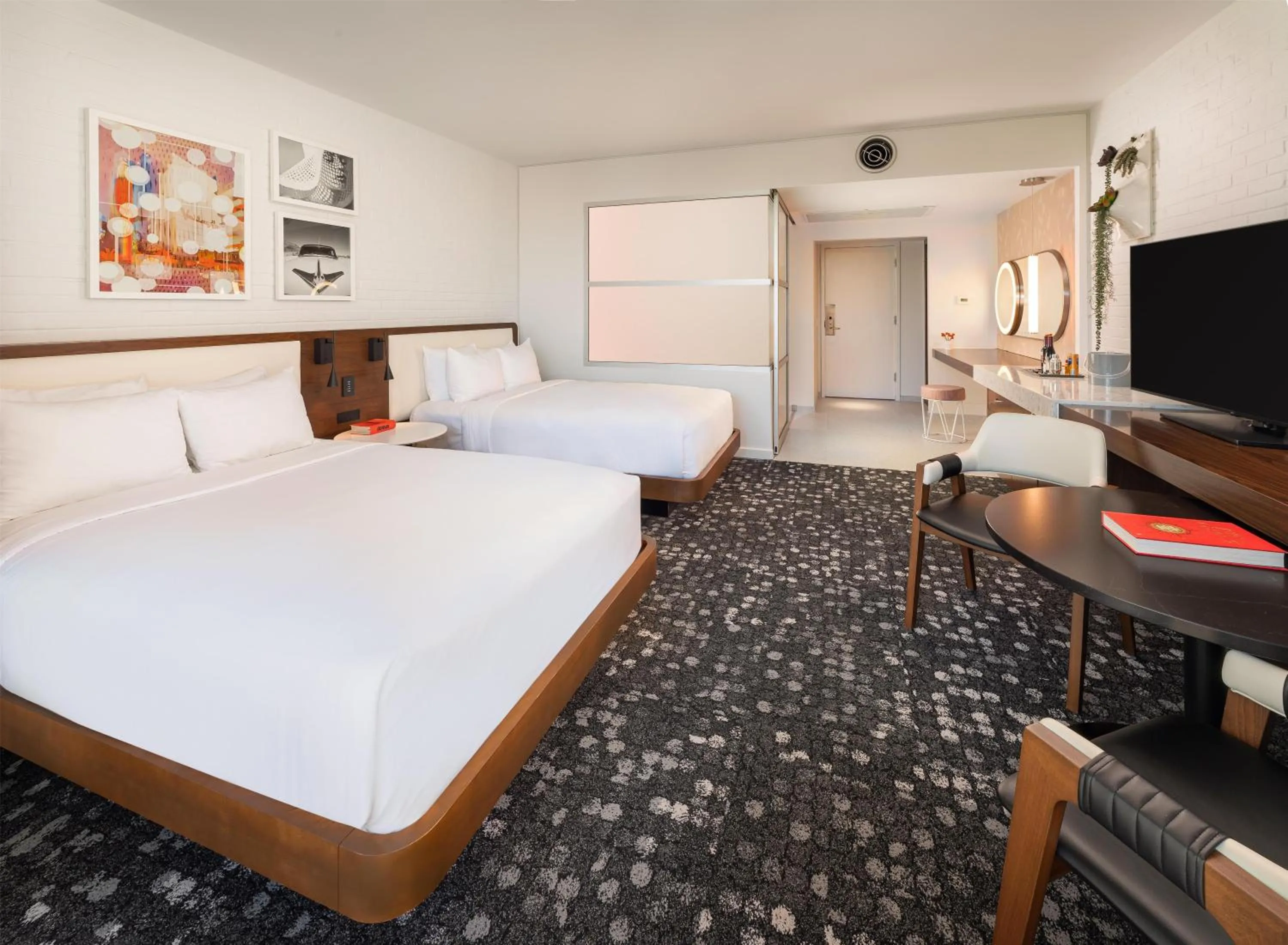 Bedroom, Bed in Hotel Valley Ho