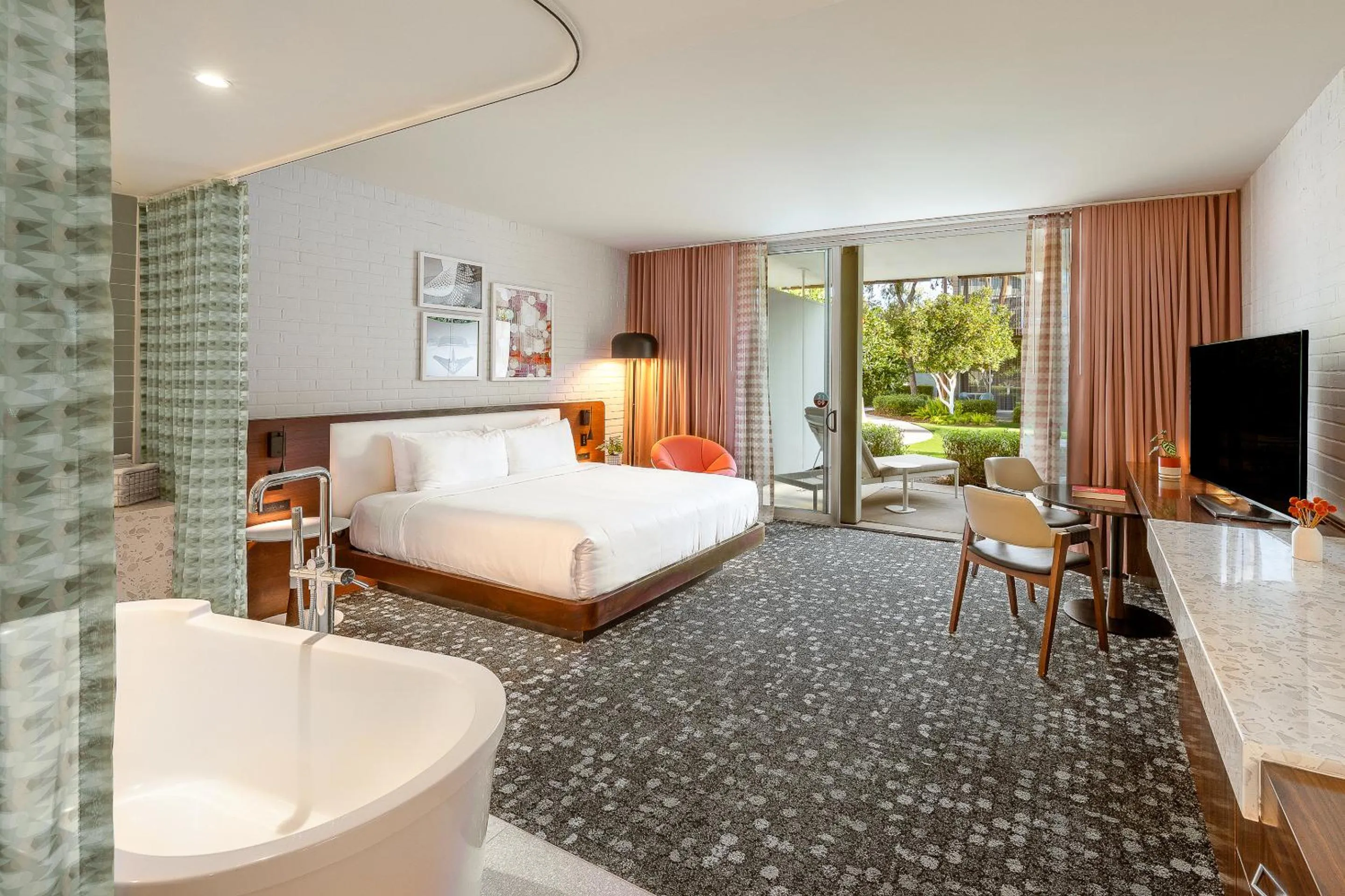 Bed in Hotel Valley Ho