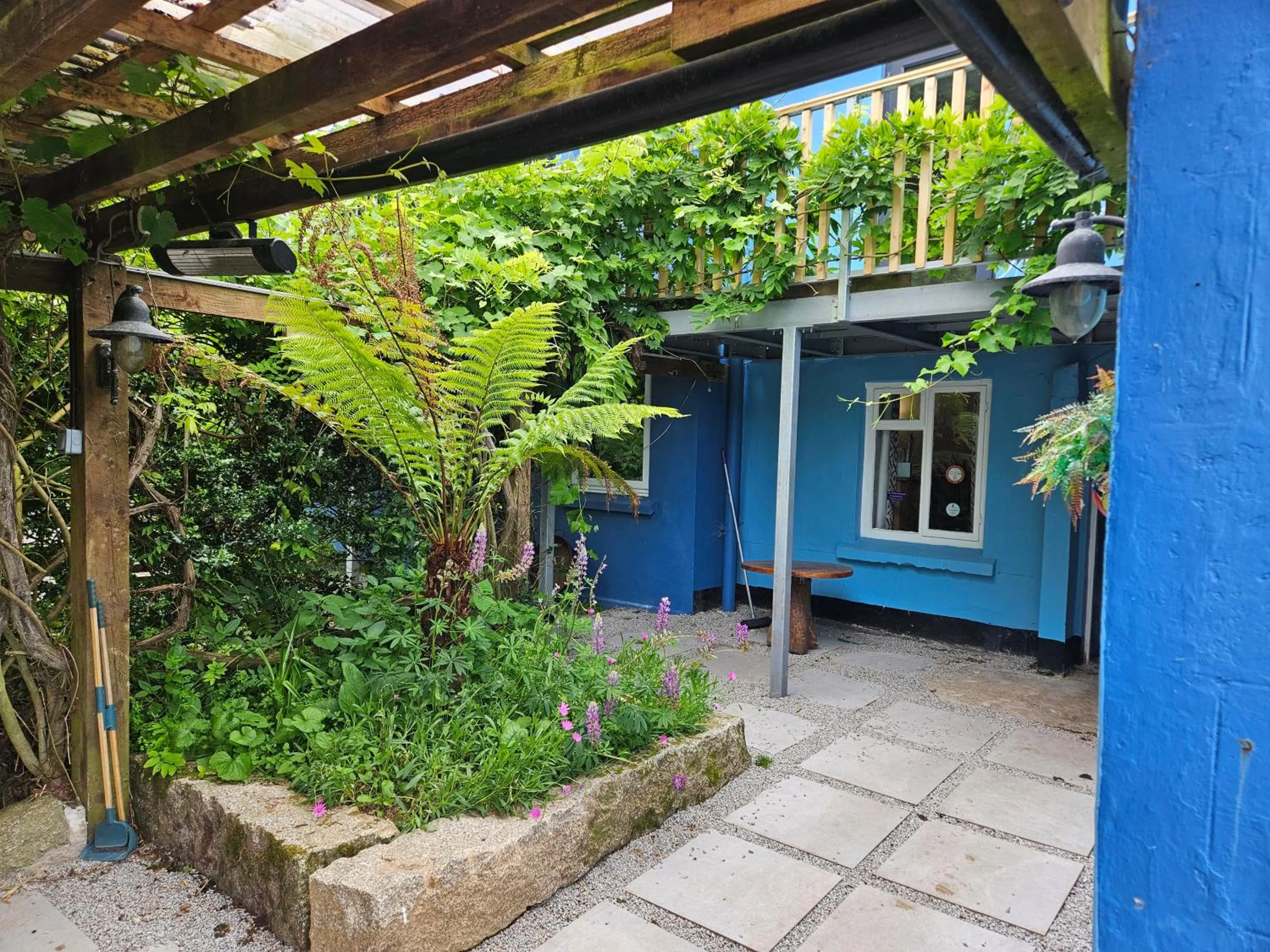 Property building in Trengilly Wartha Inn