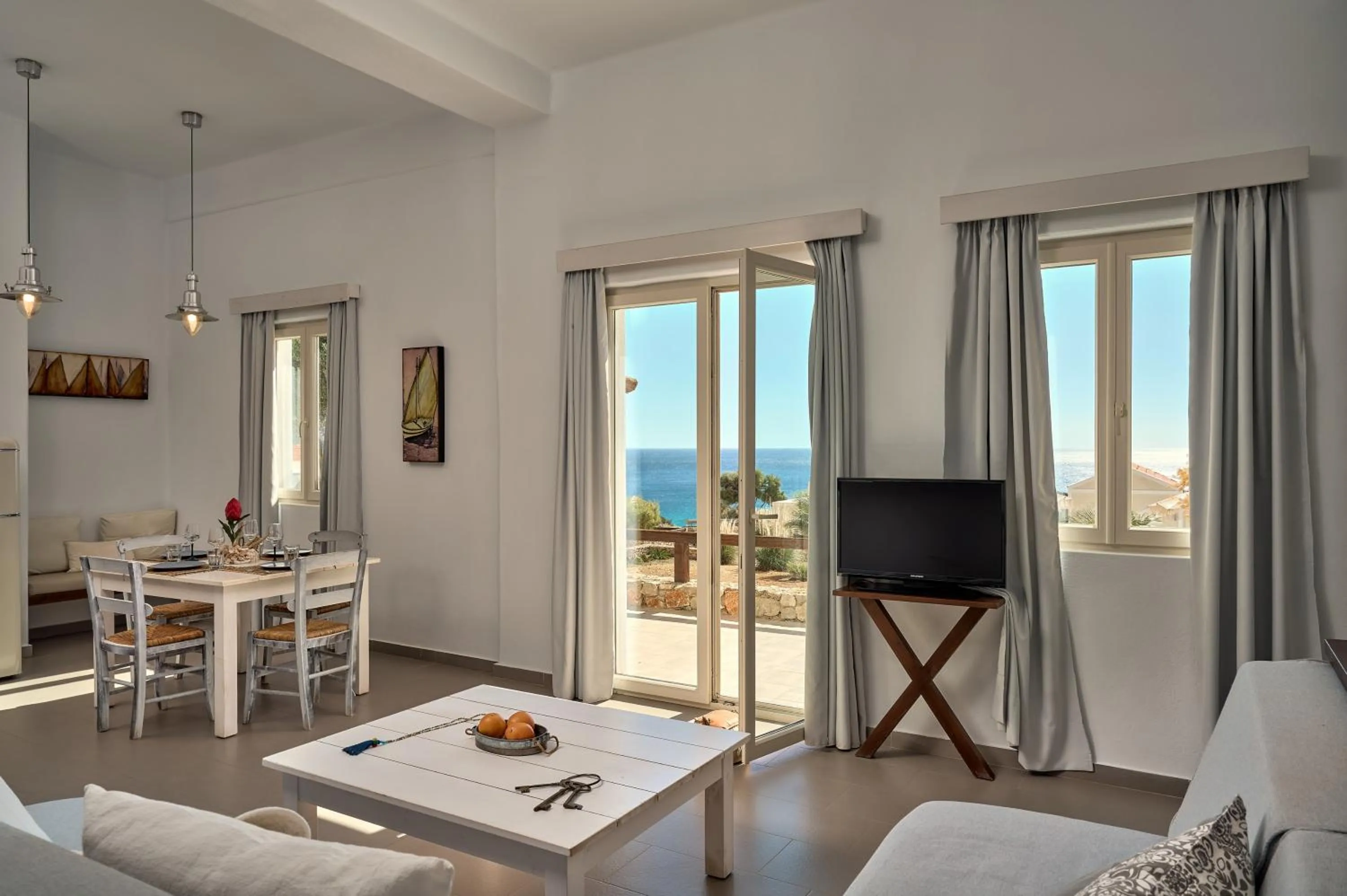 TV and multimedia in Althea Boutique Hotel - Adults Only