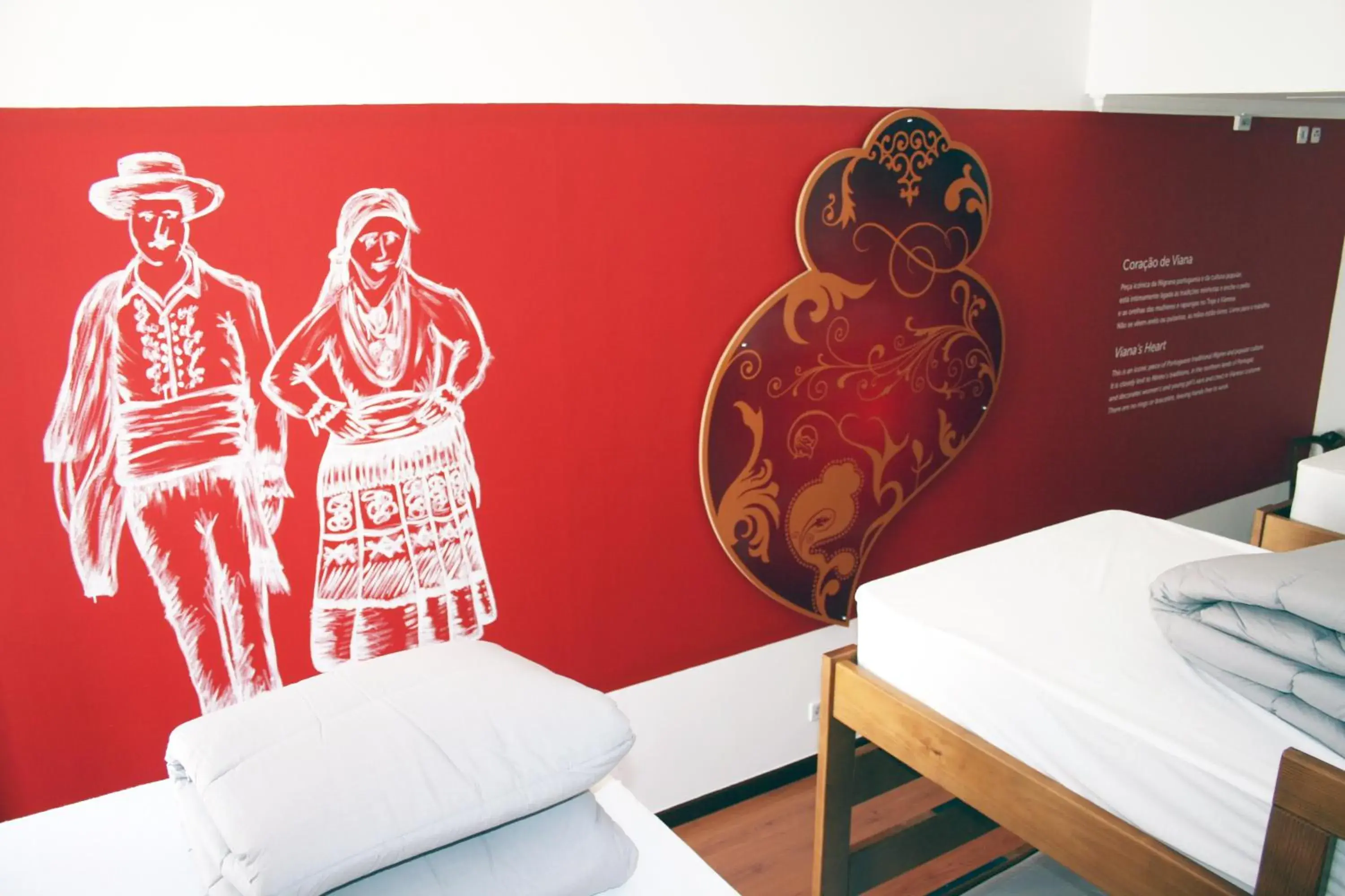 Bunk Bed in 6-Bed Female Dormitory Room in Hostel 2300 Thomar Bunk Bed in 6-Bed Female Dormitory Room in Hostel 2300 Thomar