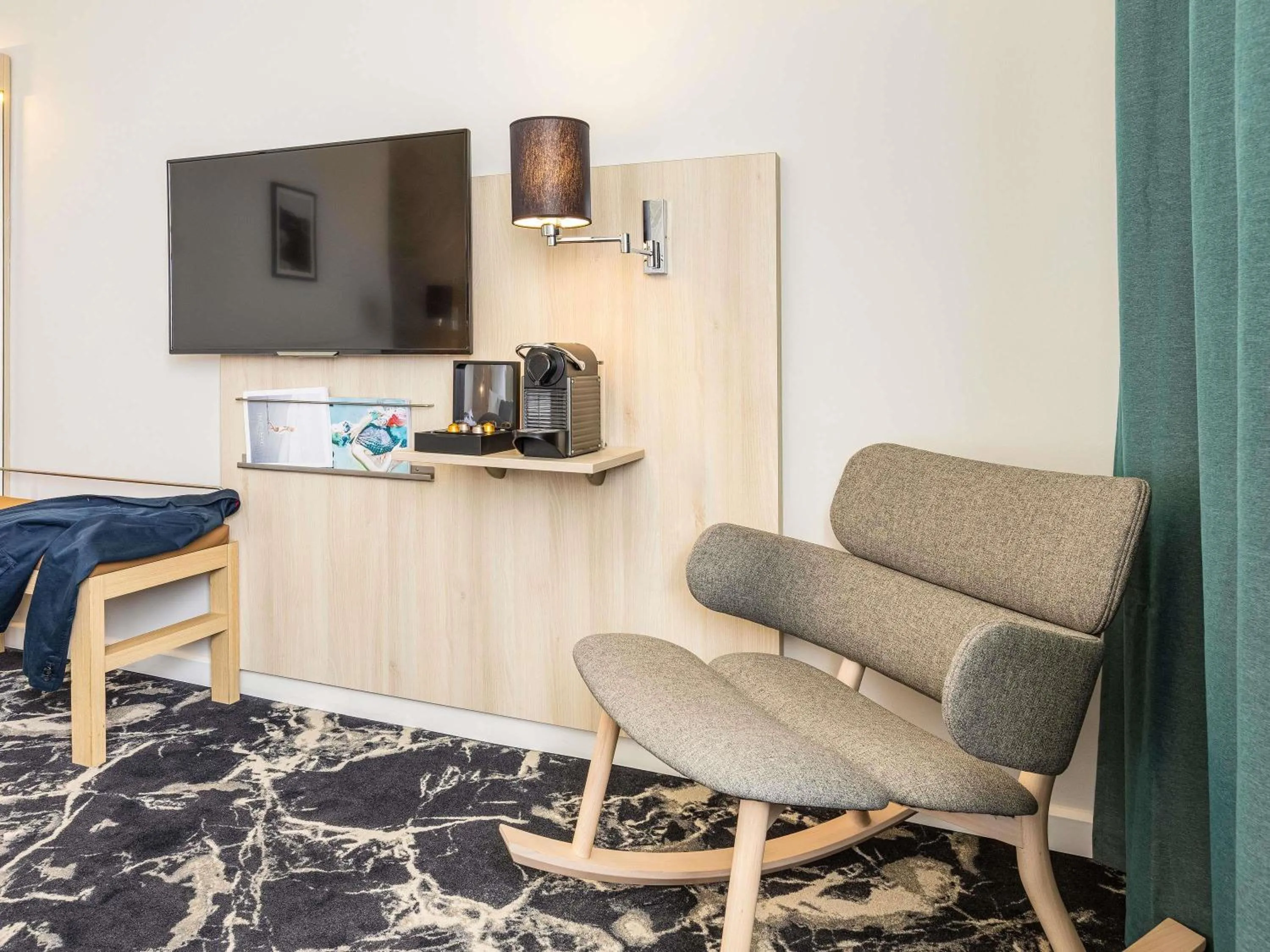 Bedroom in Mercure Mulhouse Centre