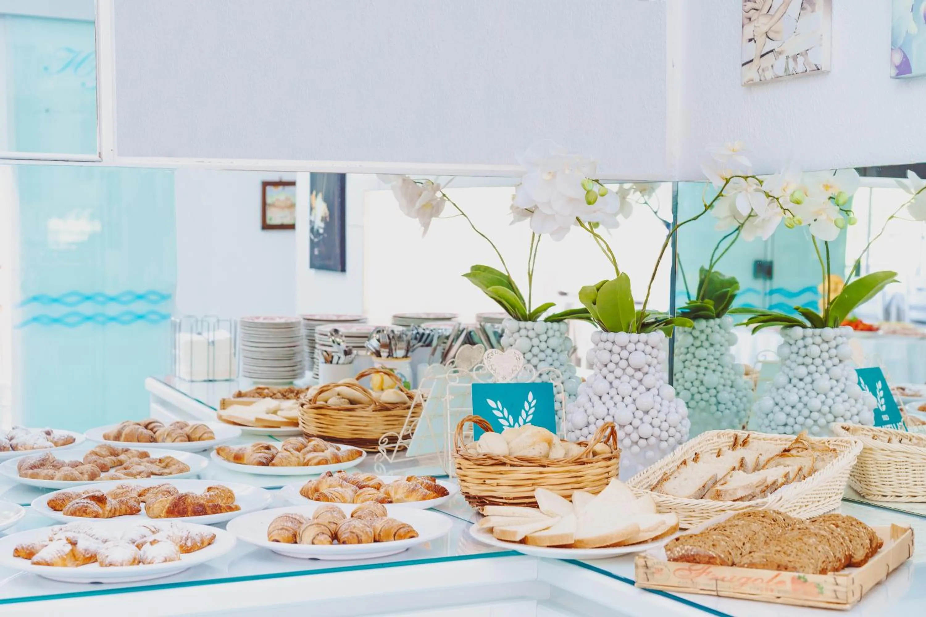 Buffet breakfast in Hotel Ferdinando Beach & Thermal Spa