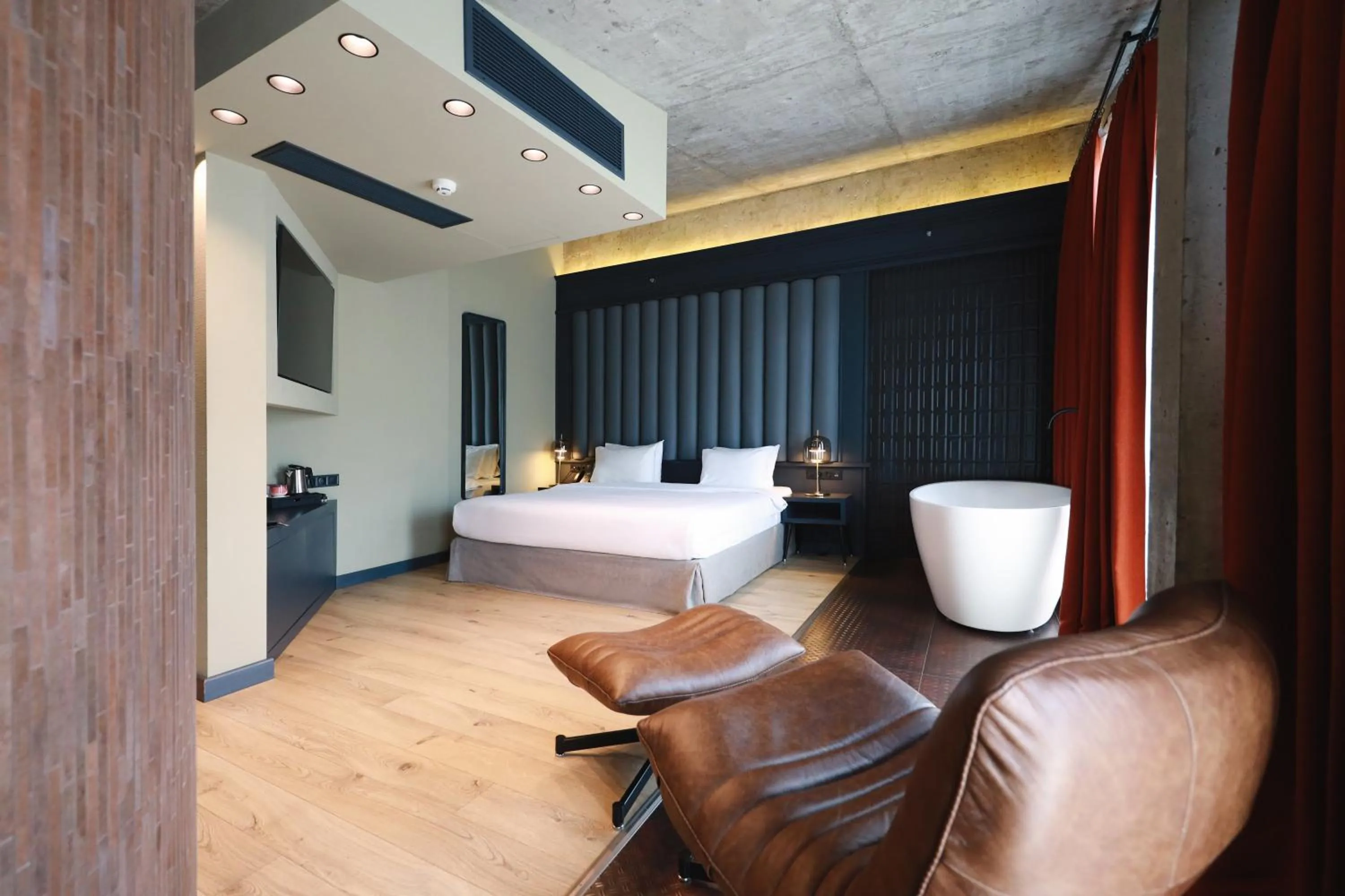 Photo of the whole room, Bed in Sandali Metekhi Boutique Hotel