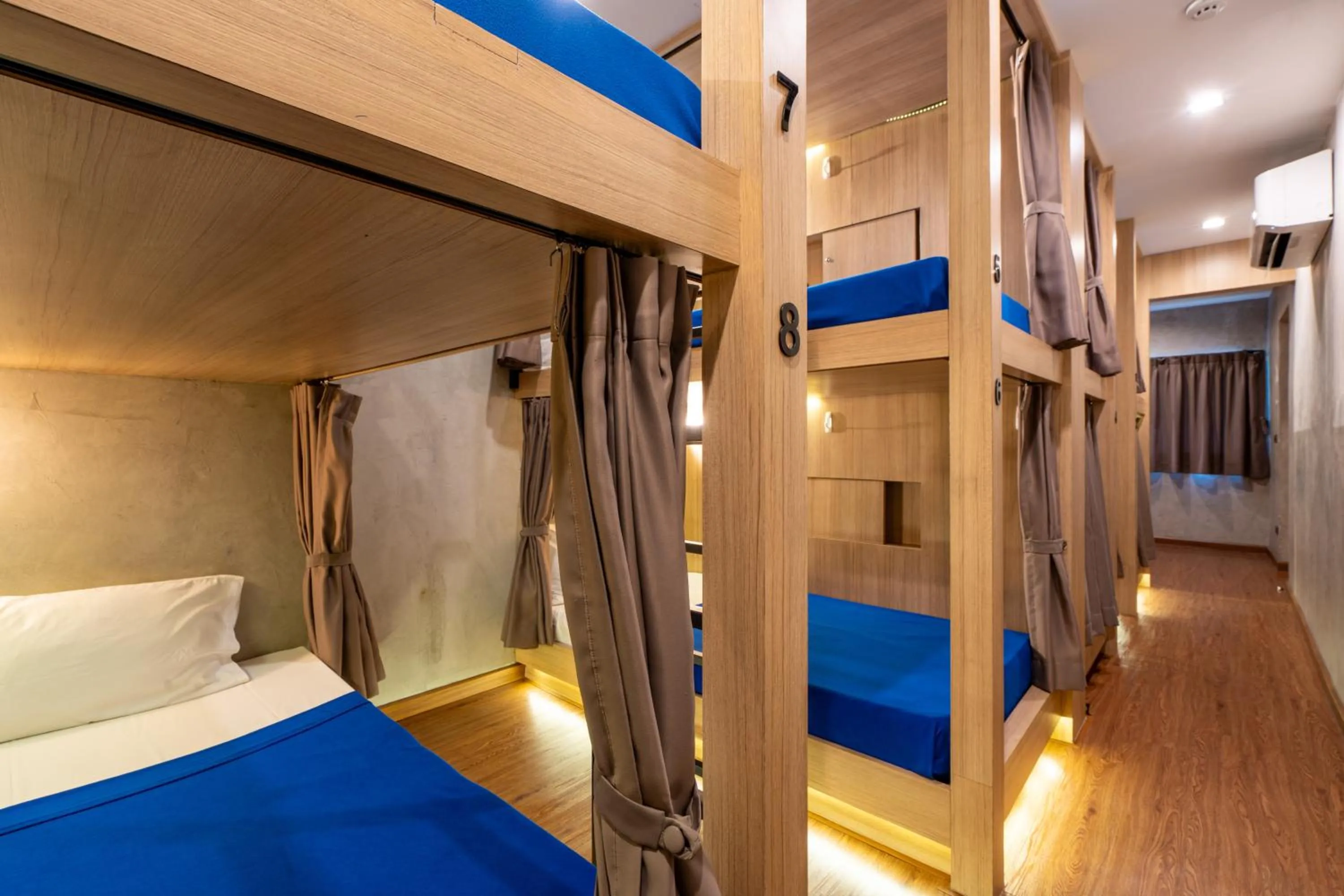 bunk bed, Bed in Patong Poshtel