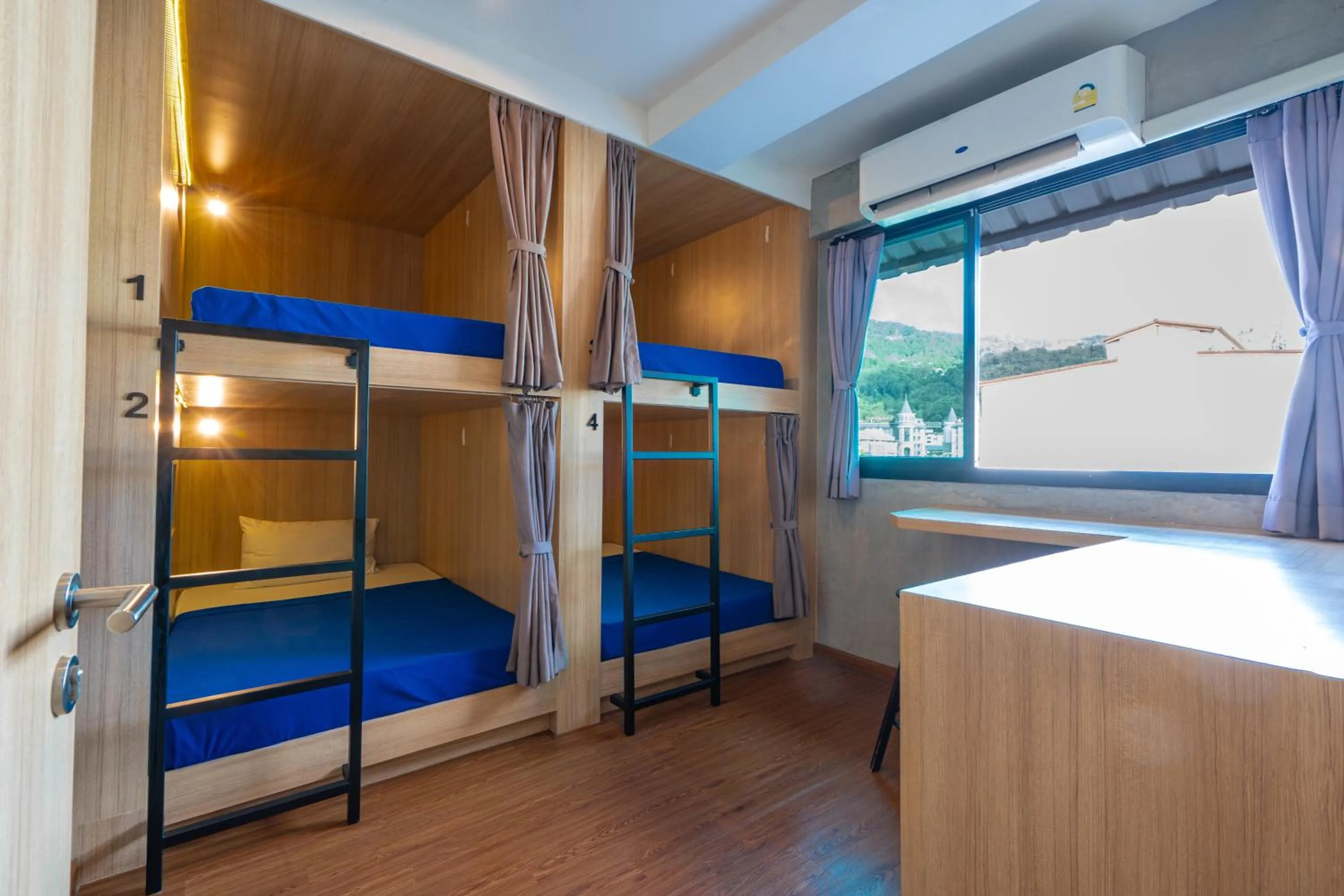 Bed in Patong Poshtel