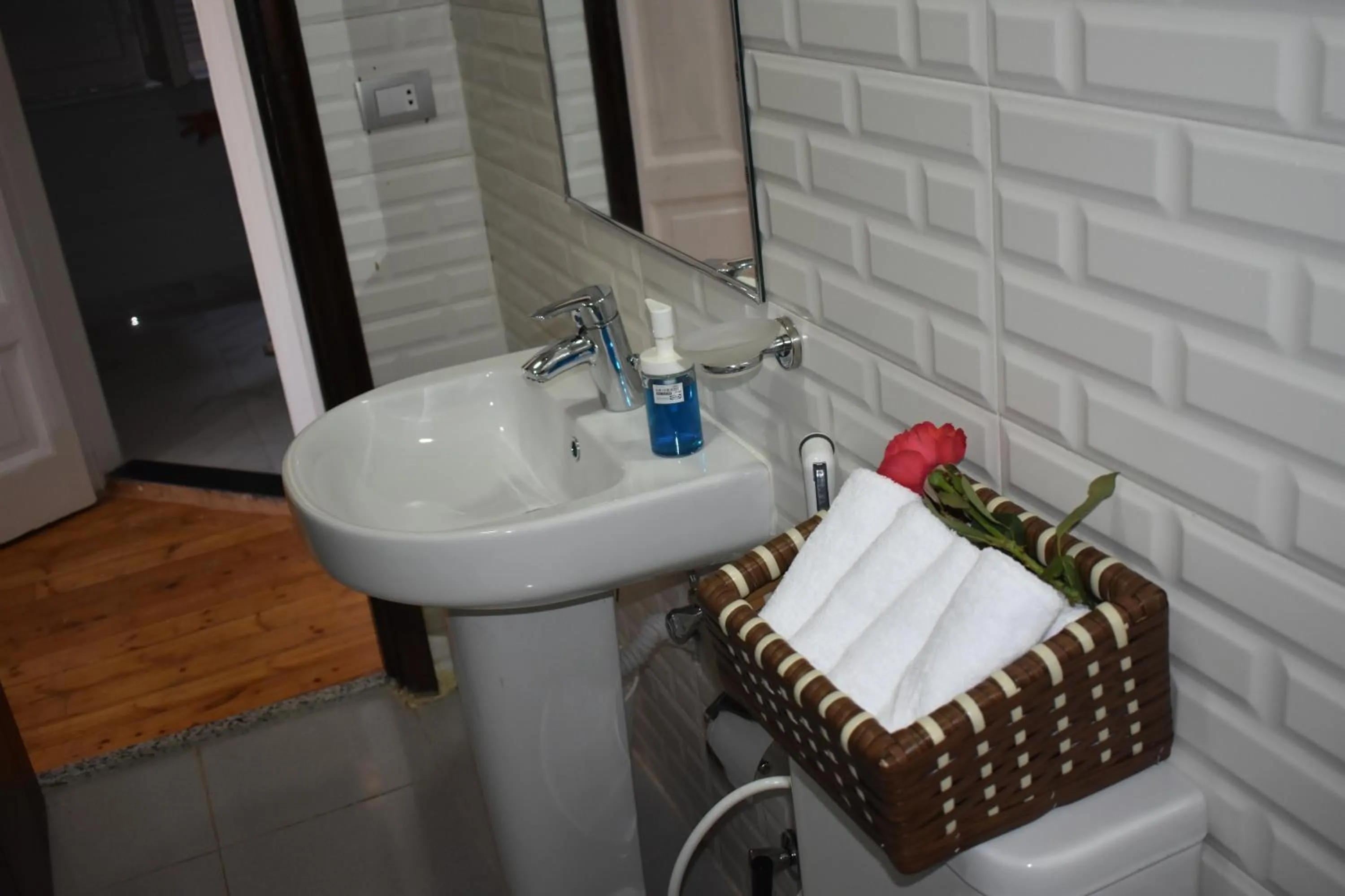 columbia downtown cairo