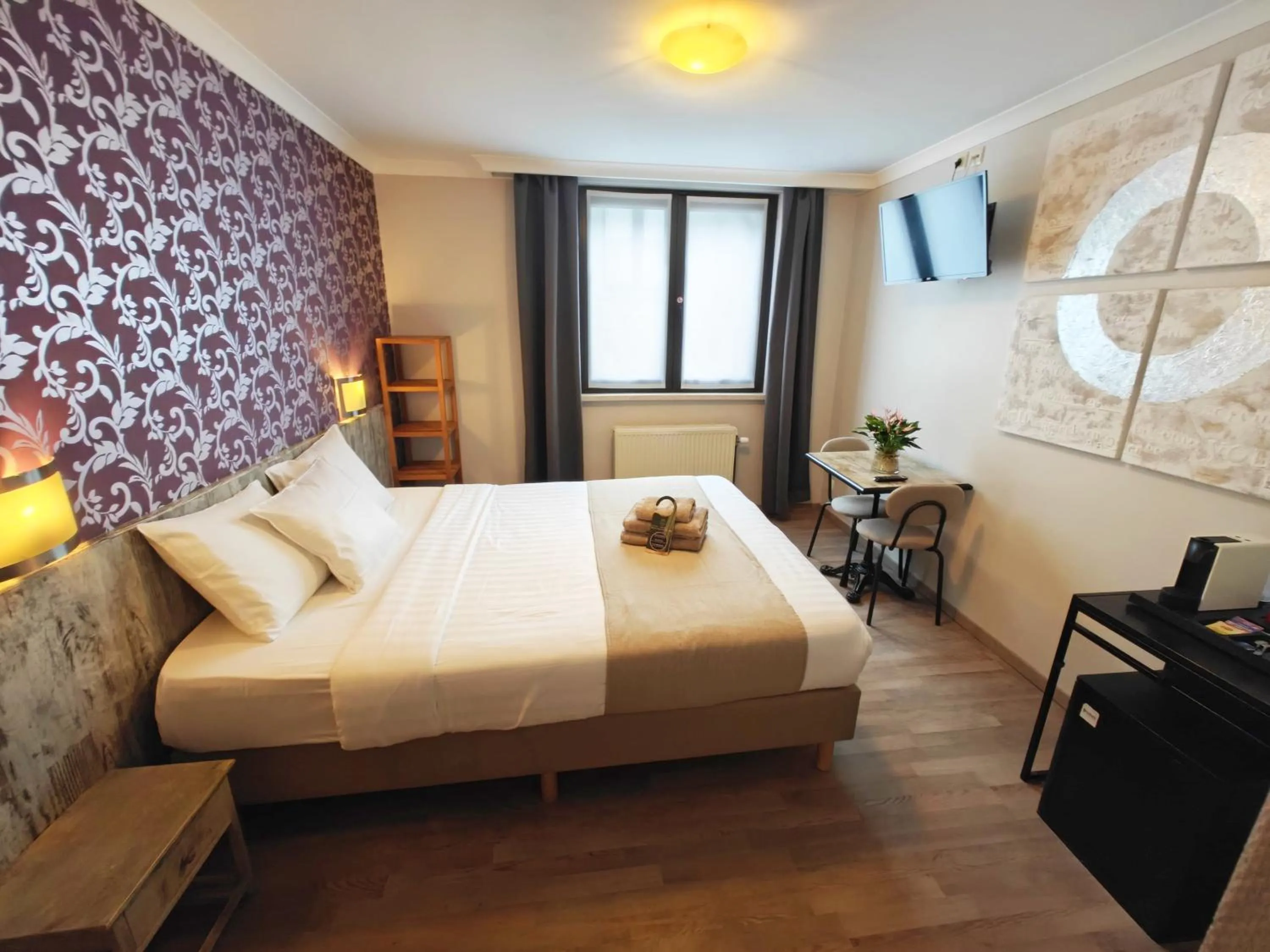 Bed in Hotel Tropicana