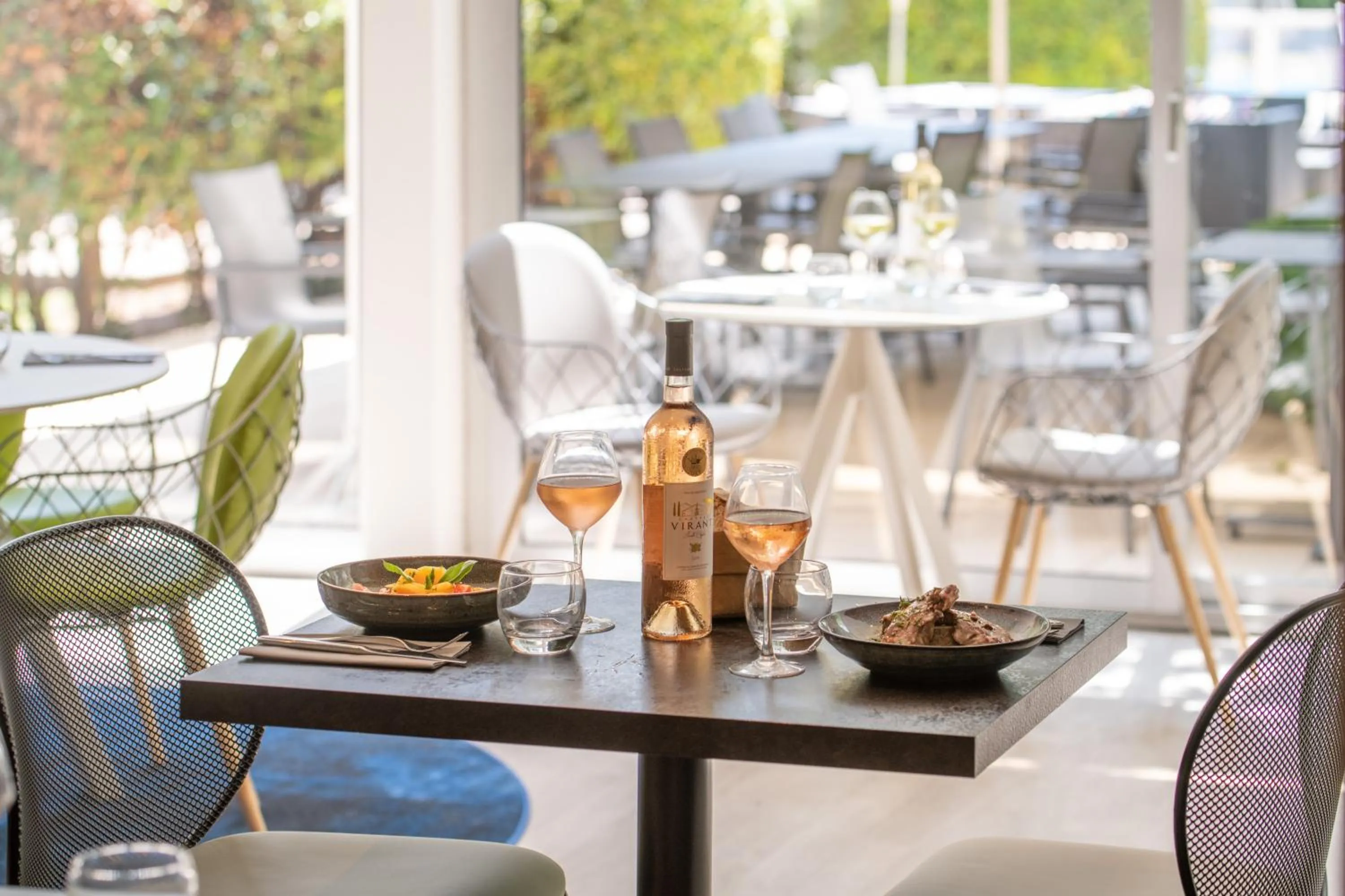 Restaurant/places to eat in Mercure Cavaillon