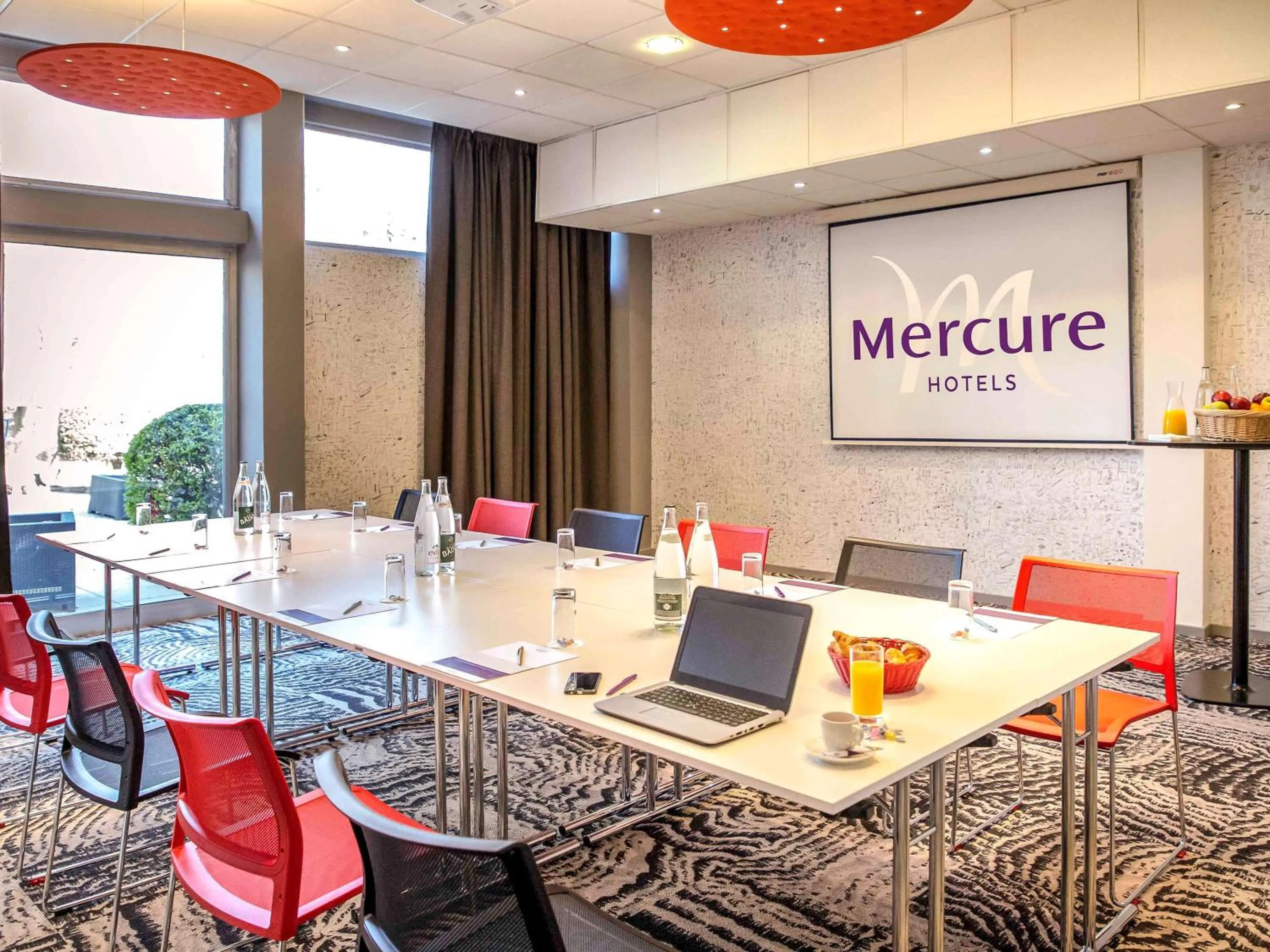 On site in Mercure Cavaillon