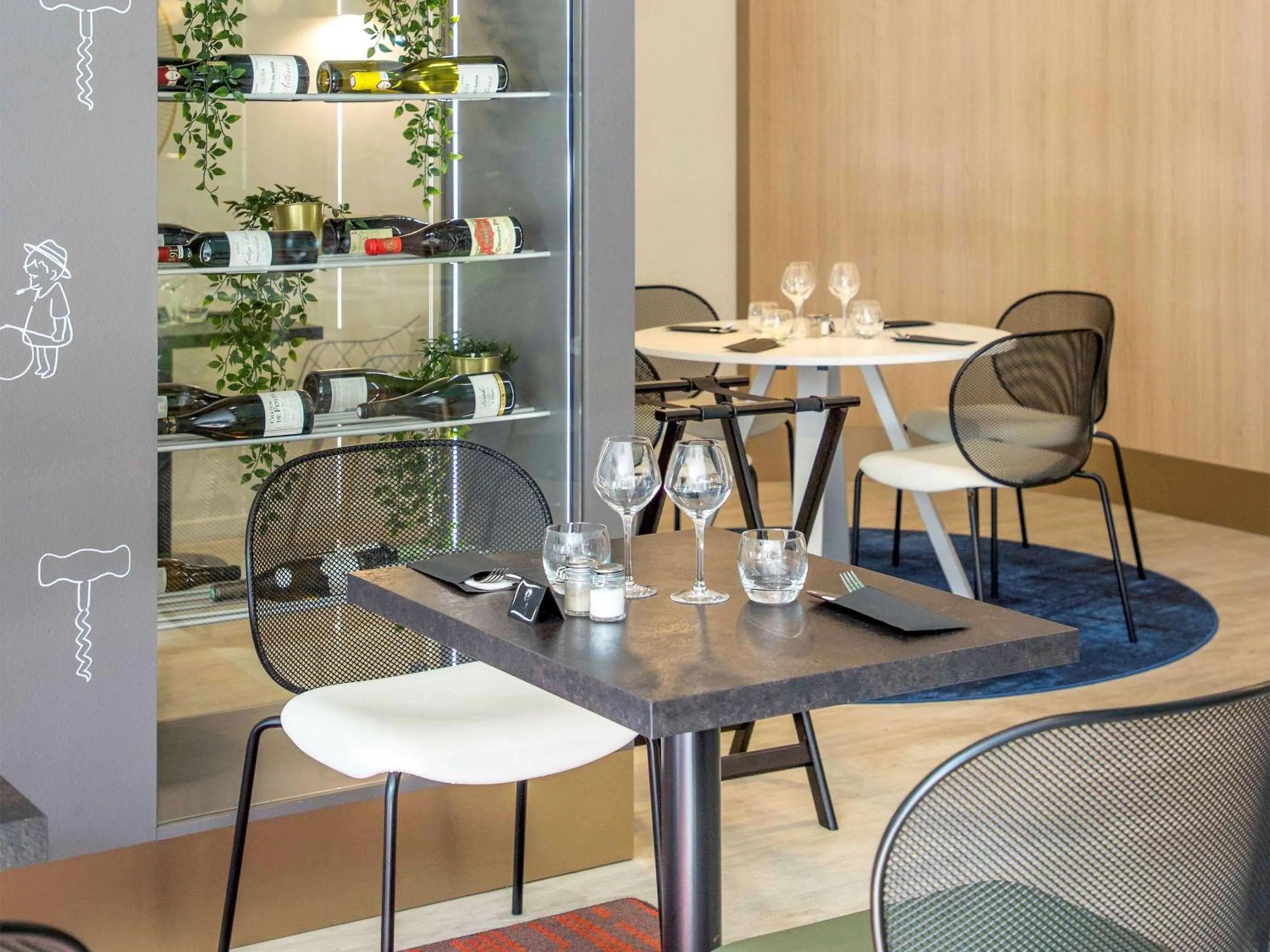 Restaurant/places to eat in Mercure Cavaillon