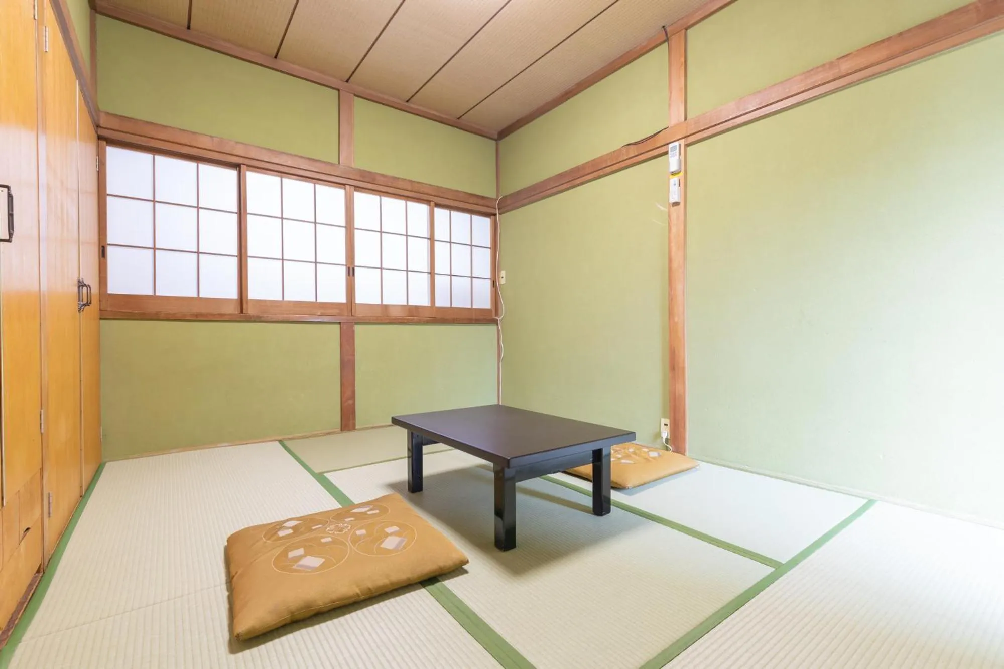 Photo of the whole room in Hanamizuki