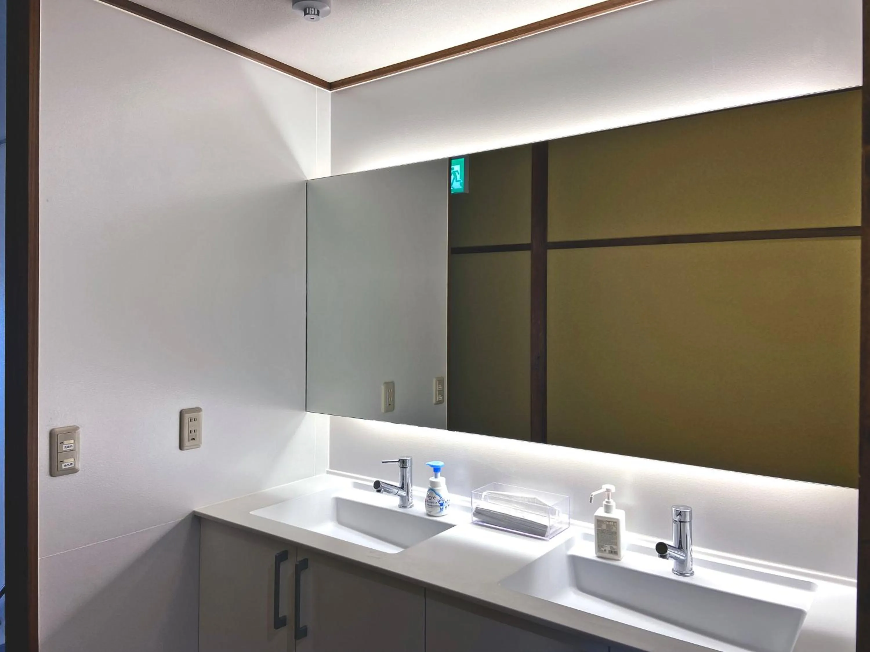 Area and facilities in Hanamizuki